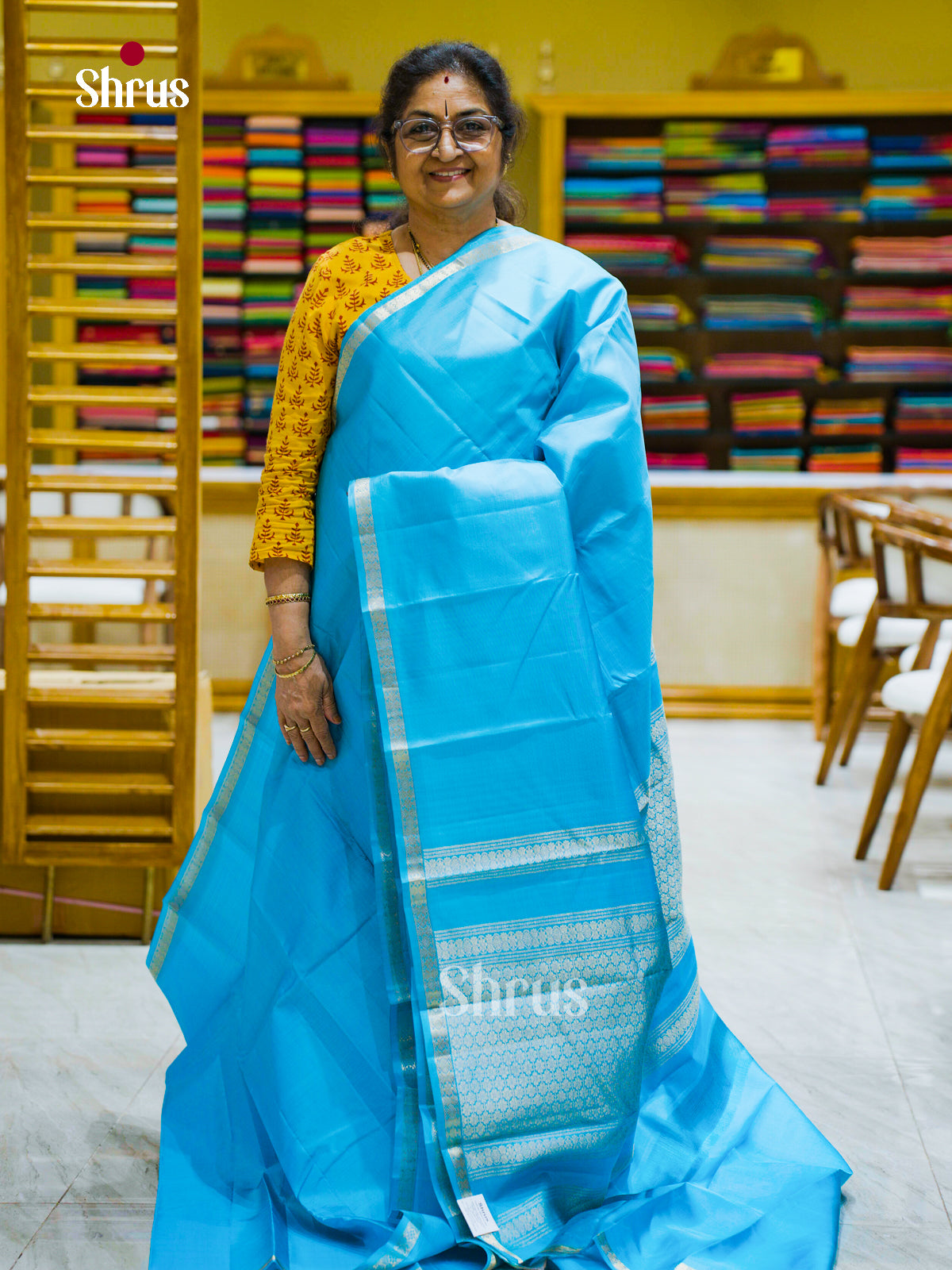 Kanchipuram silk Saree - EFS12323 - Shop on Shrus.com