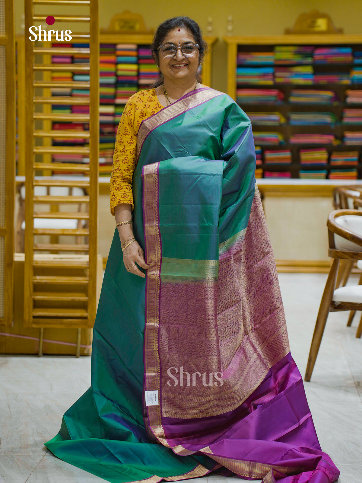 Kanchipuram silk Saree - EFS12333 - Shop on Shrus.com