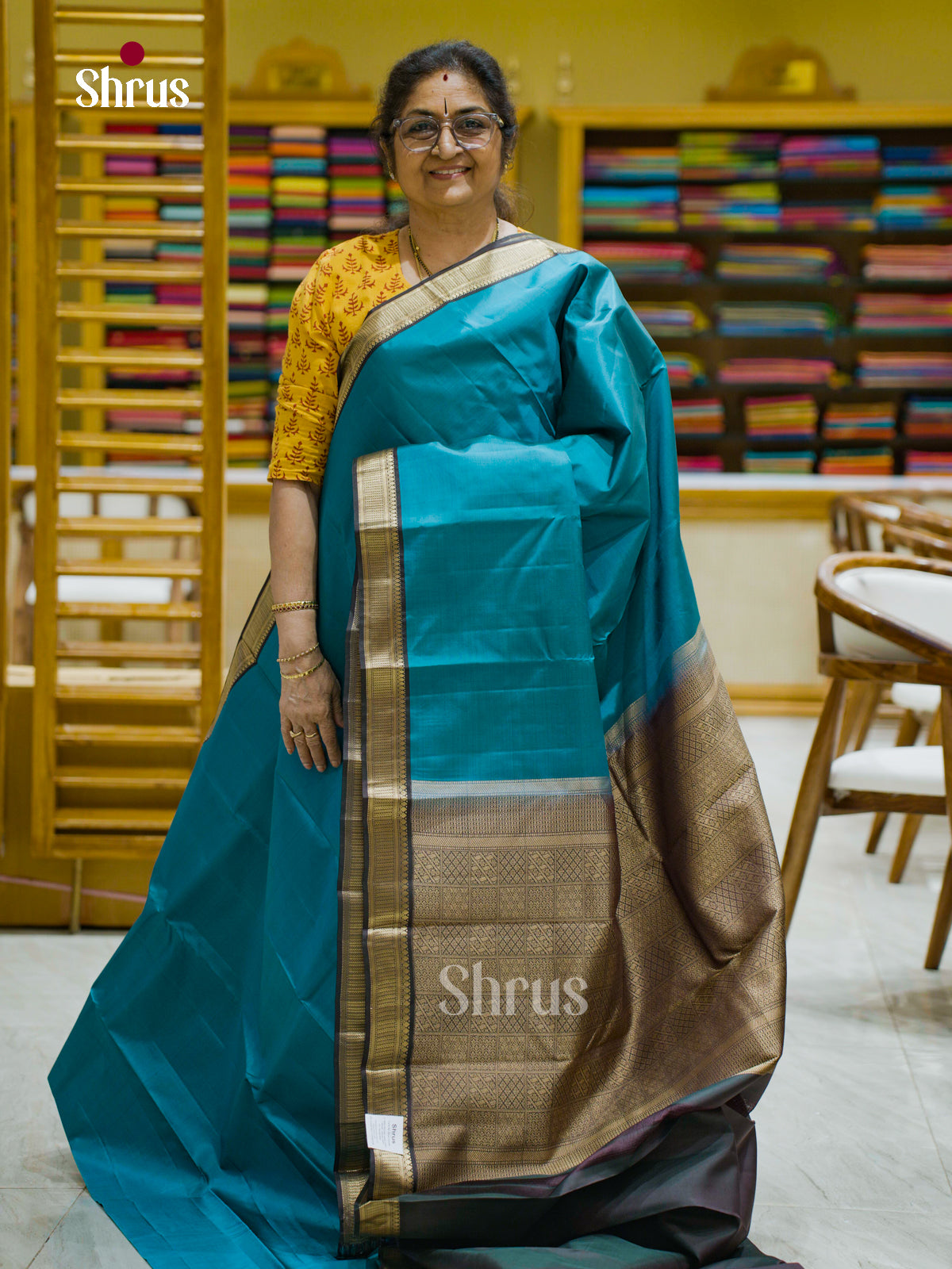 Kanchipuram silk Saree - EFS12335 - Shop on Shrus.com