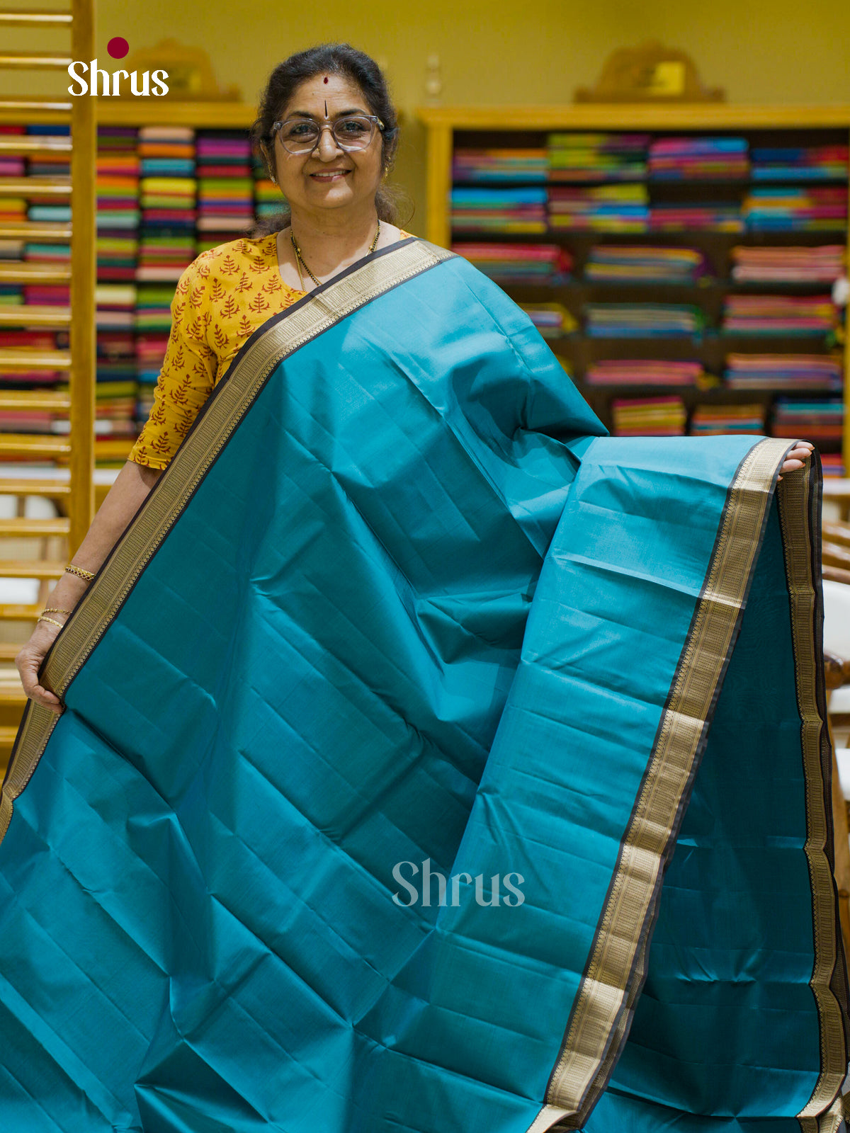 Kanchipuram silk Saree - EFS12335 - Shop on Shrus.com