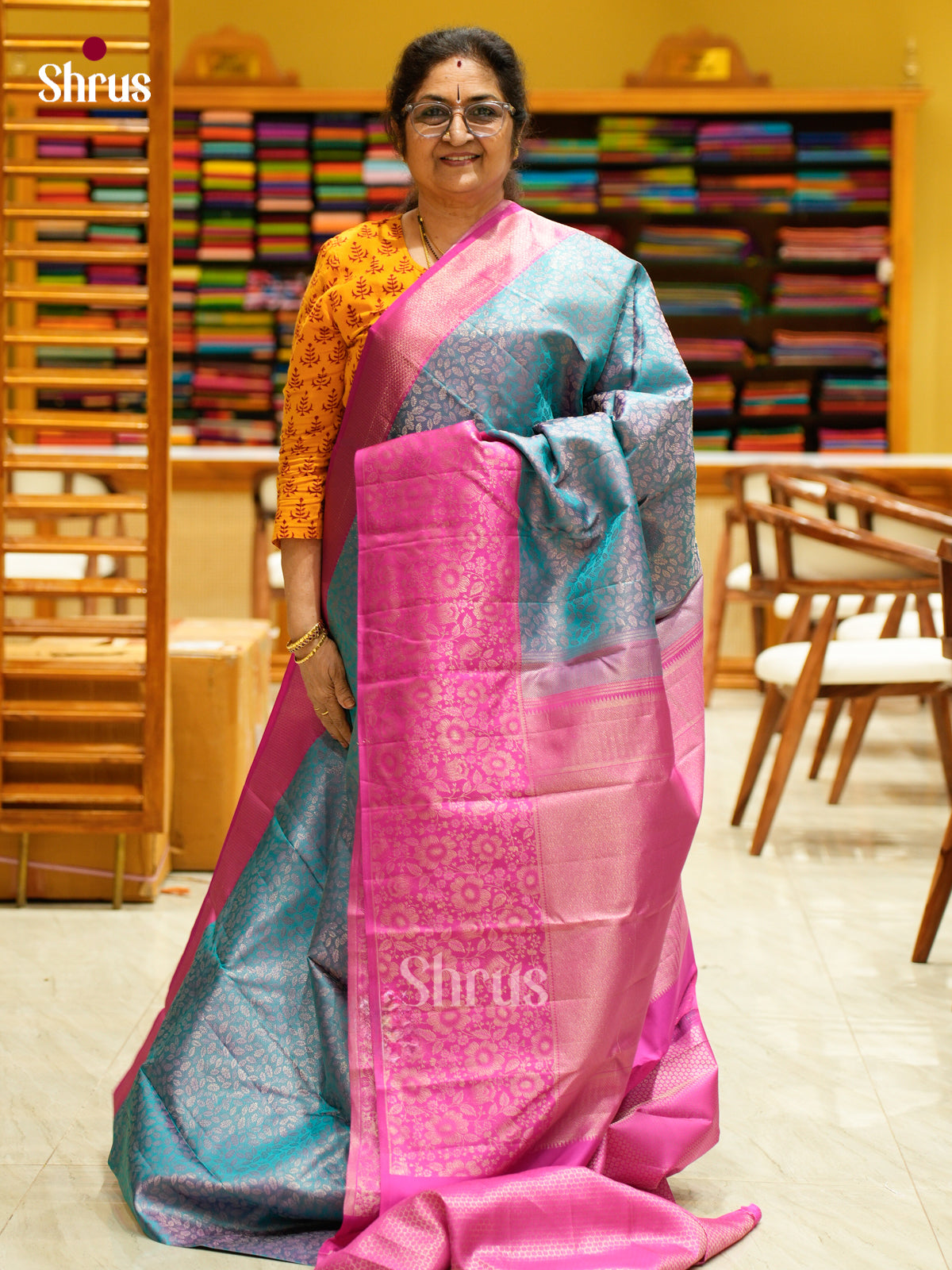 Kanchipuram silk Saree - EFS12366 - Shop on Shrus.com