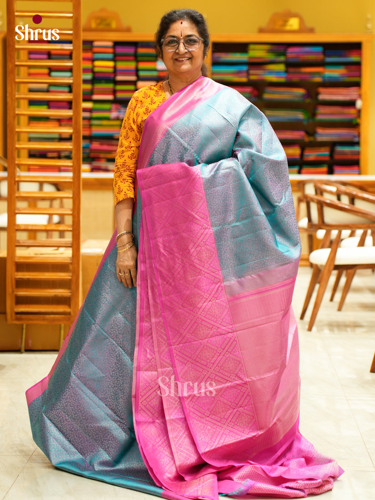 Kanchipuram silk Saree - EFS12386 - Shop on Shrus.com