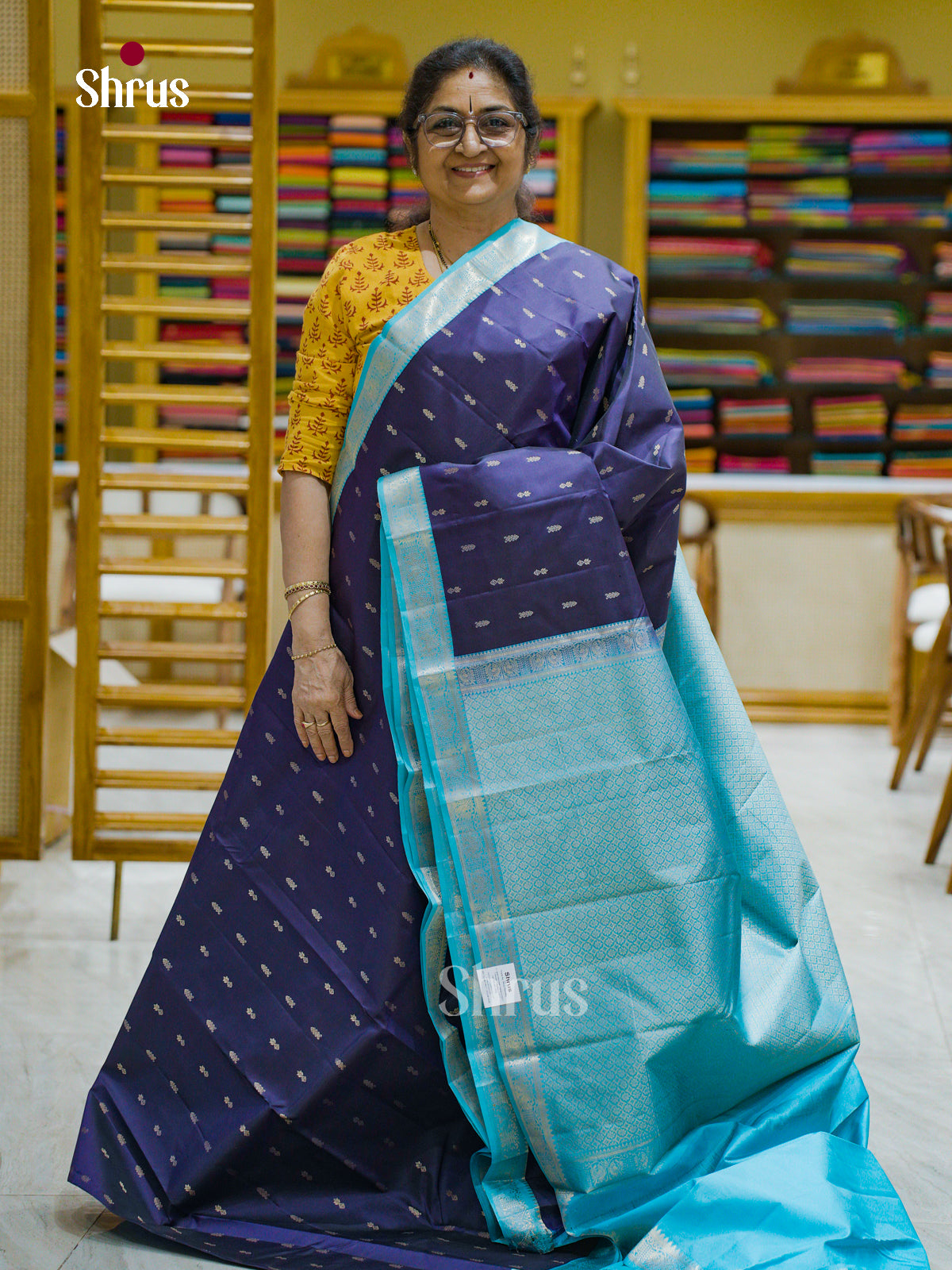 Kanchipuram silk Saree - EFS12404 - Shop on Shrus.com