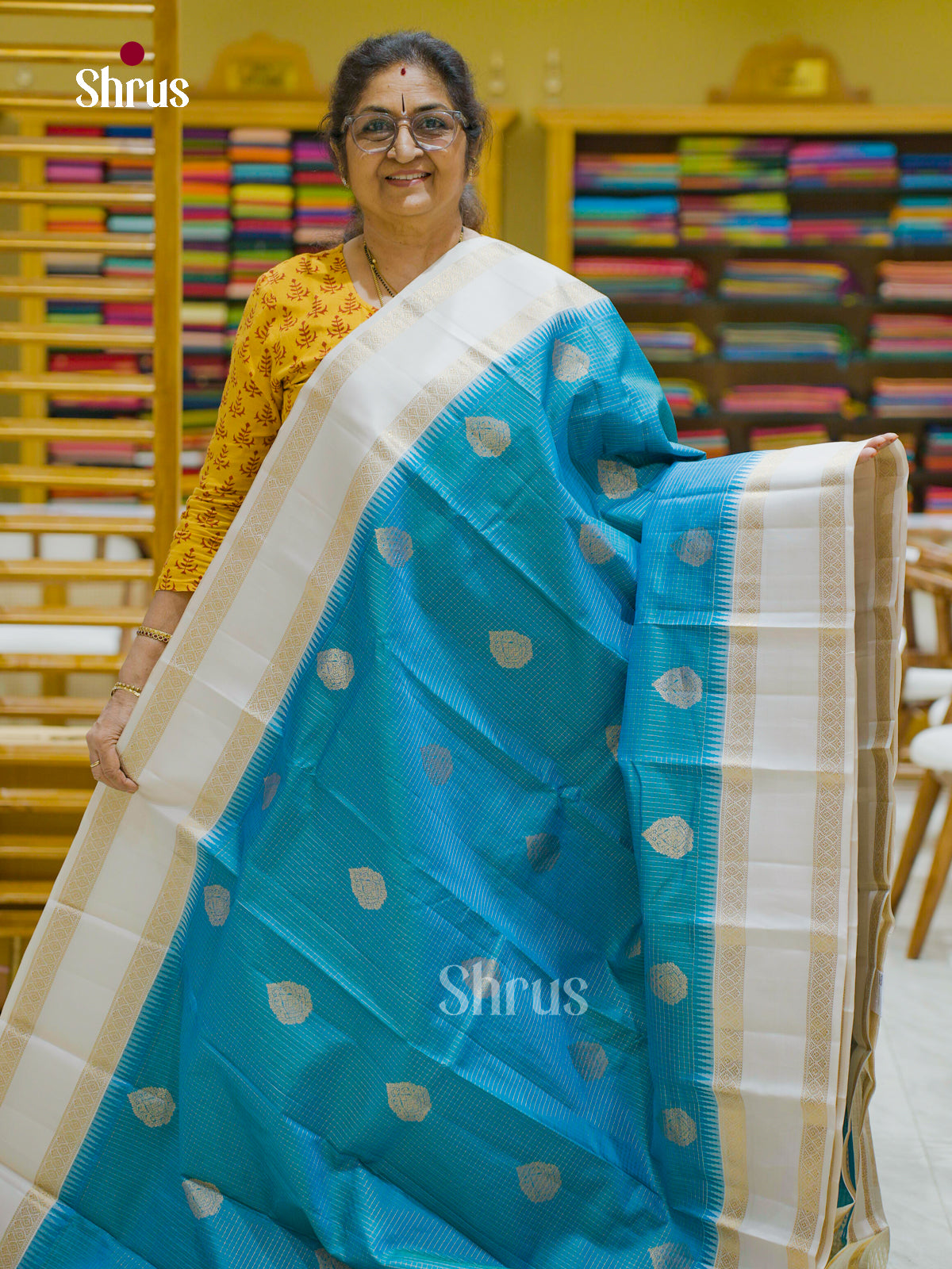 Kanchipuram silk Saree - EFS12415 - Shop on Shrus.com