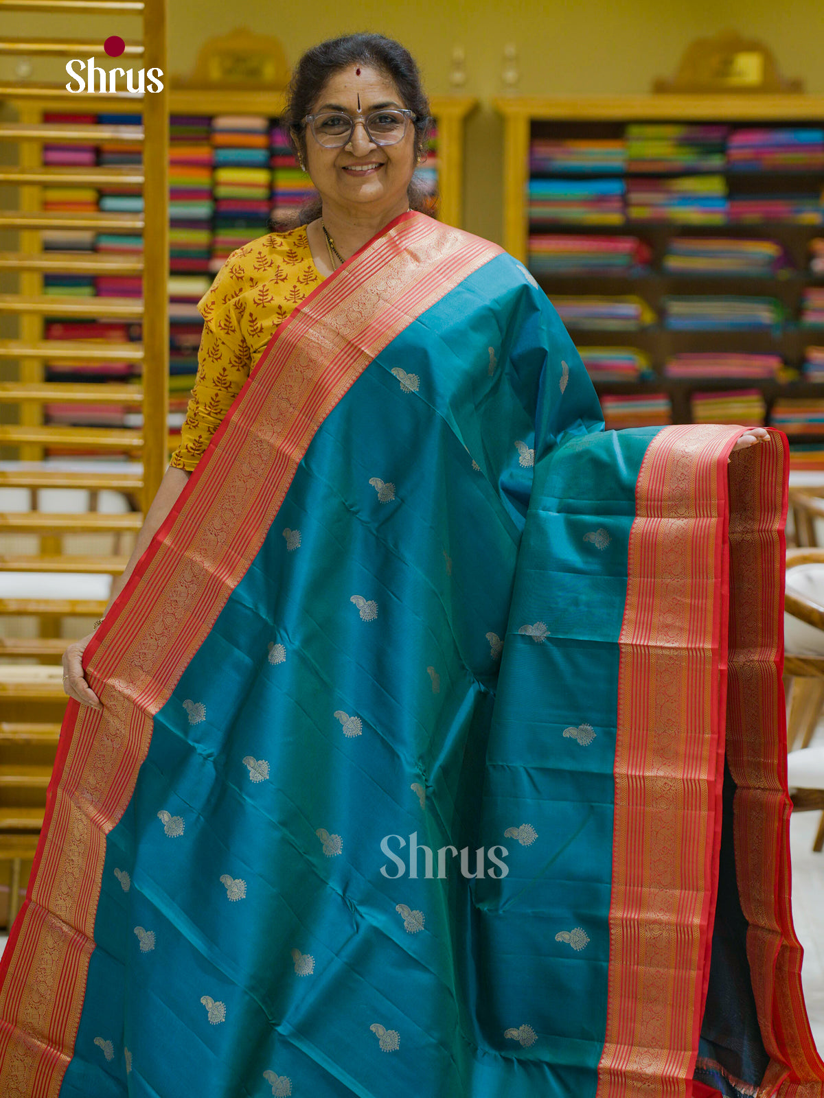 Kanchipuram silk Saree - EFS12426 - Shop on Shrus.com