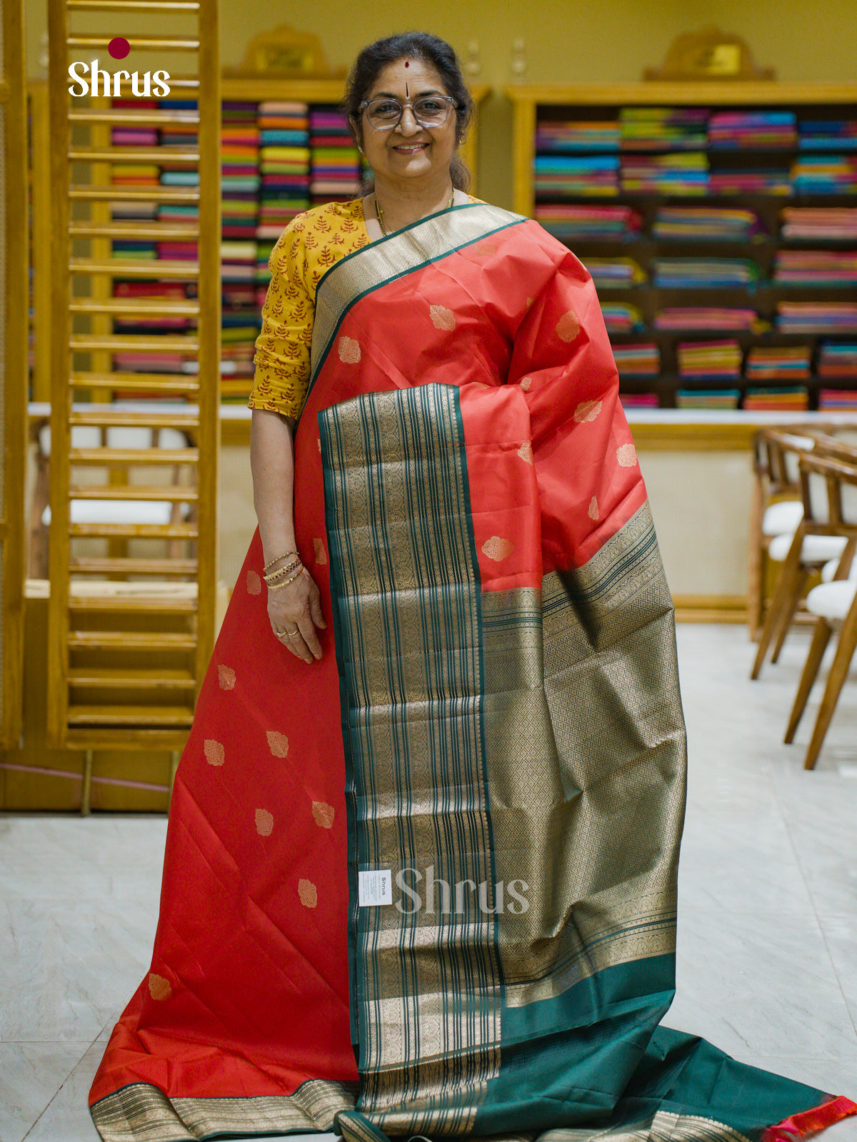Kanchipuram silk Saree - EFS12431 - Shop on Shrus.com