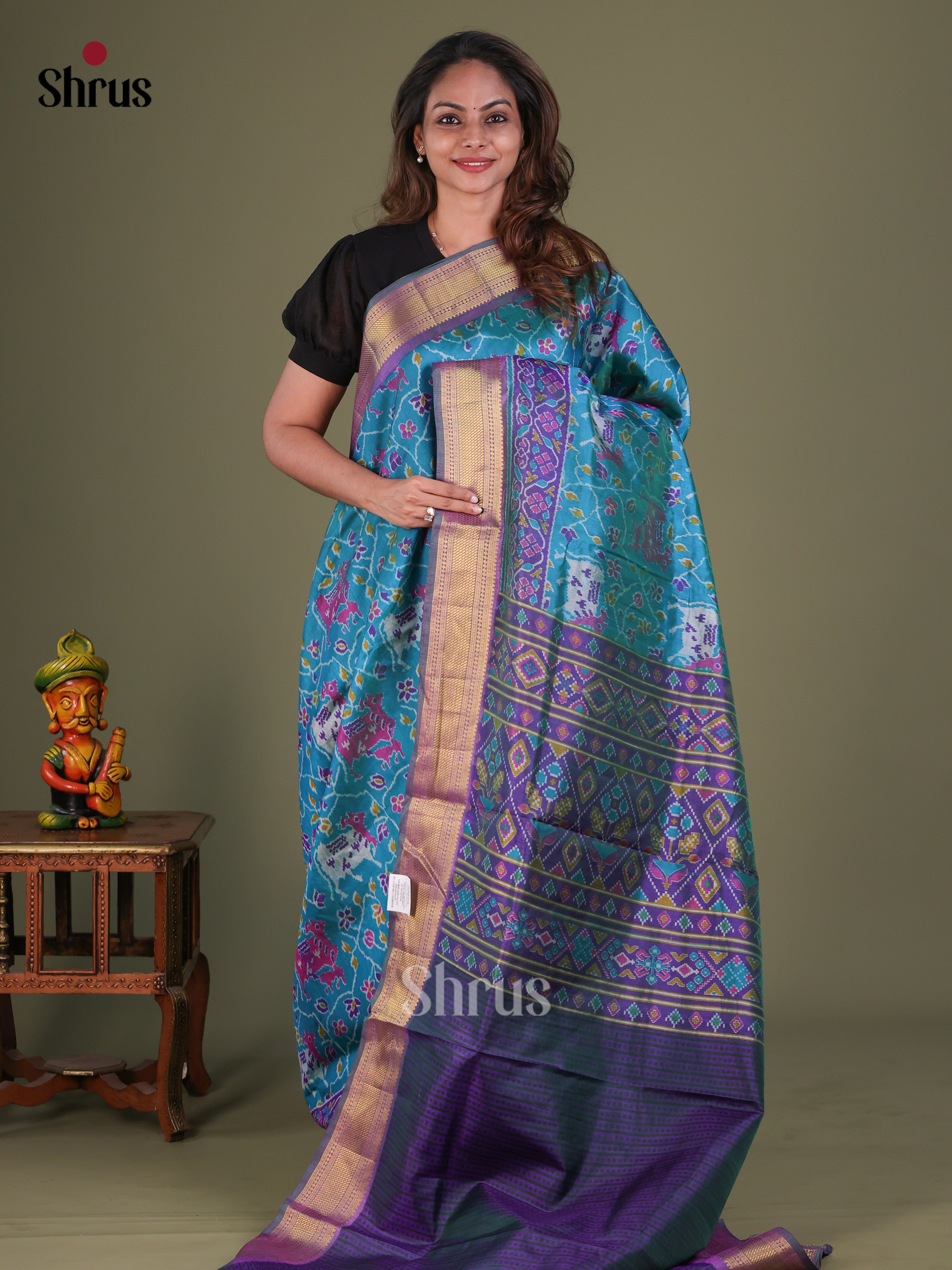 Semi Patola Saree - EFS15111