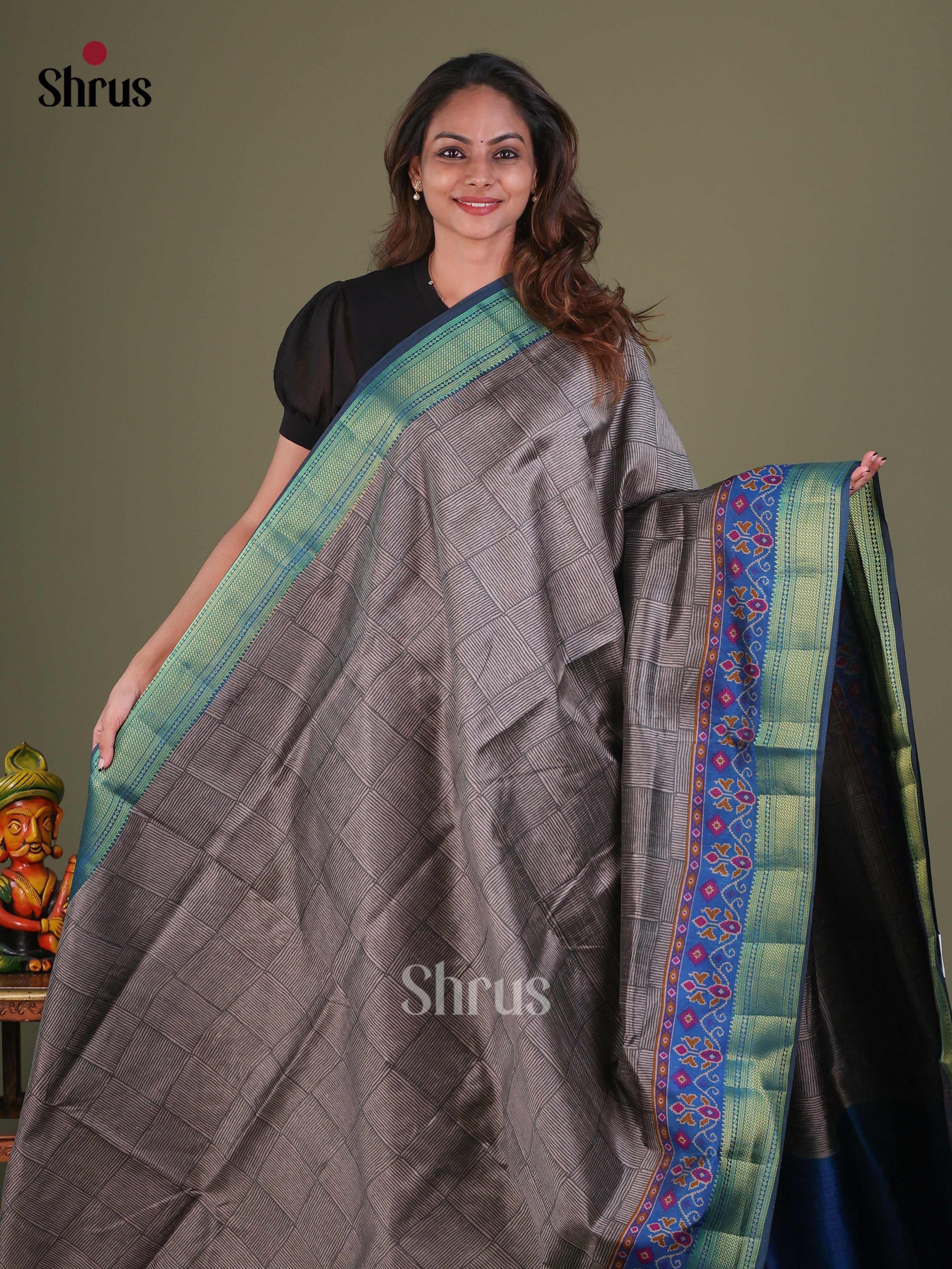 Semi Patola Saree - EFS15167