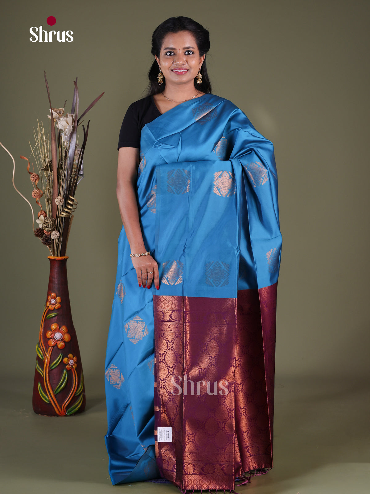 Semi Softsilk Saree - EFS19048