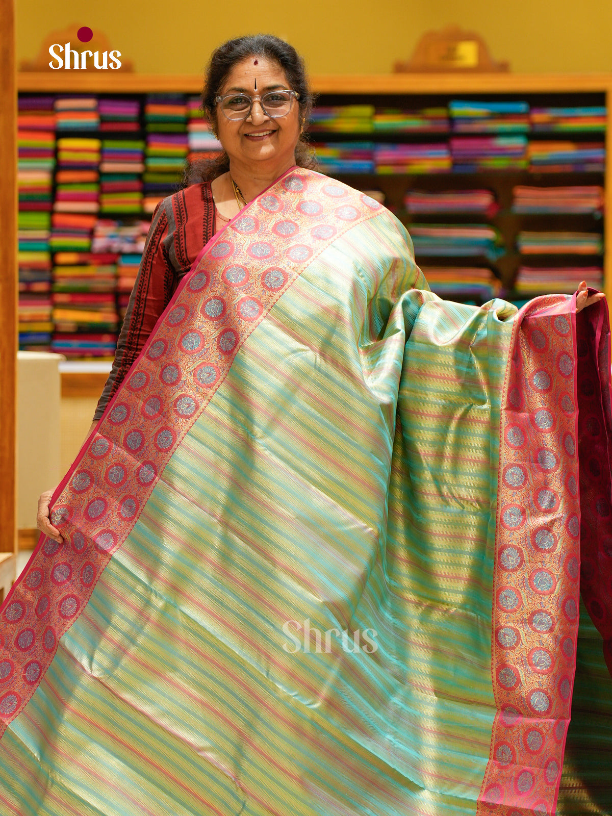 Kanchipuram silk Saree - EFS20002 - Shop on Shrus.com
