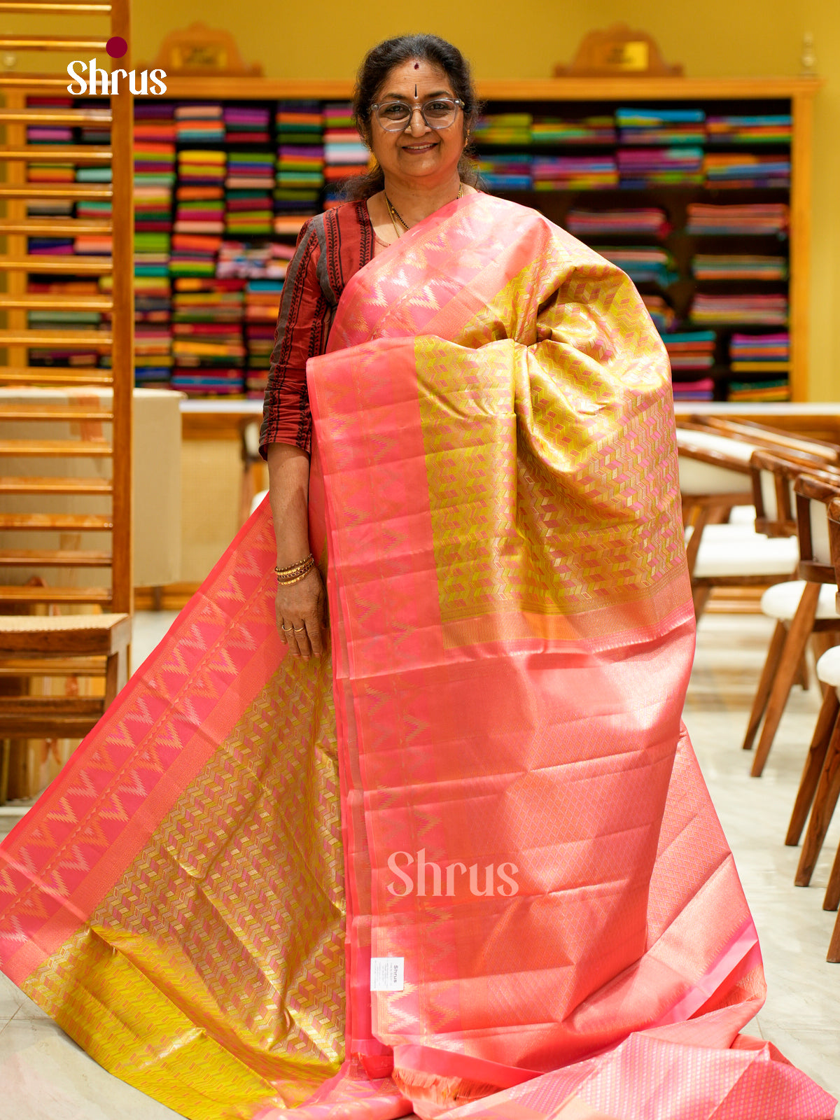 Kanchipuram silk Saree - EFS20008 - Shop on Shrus.com