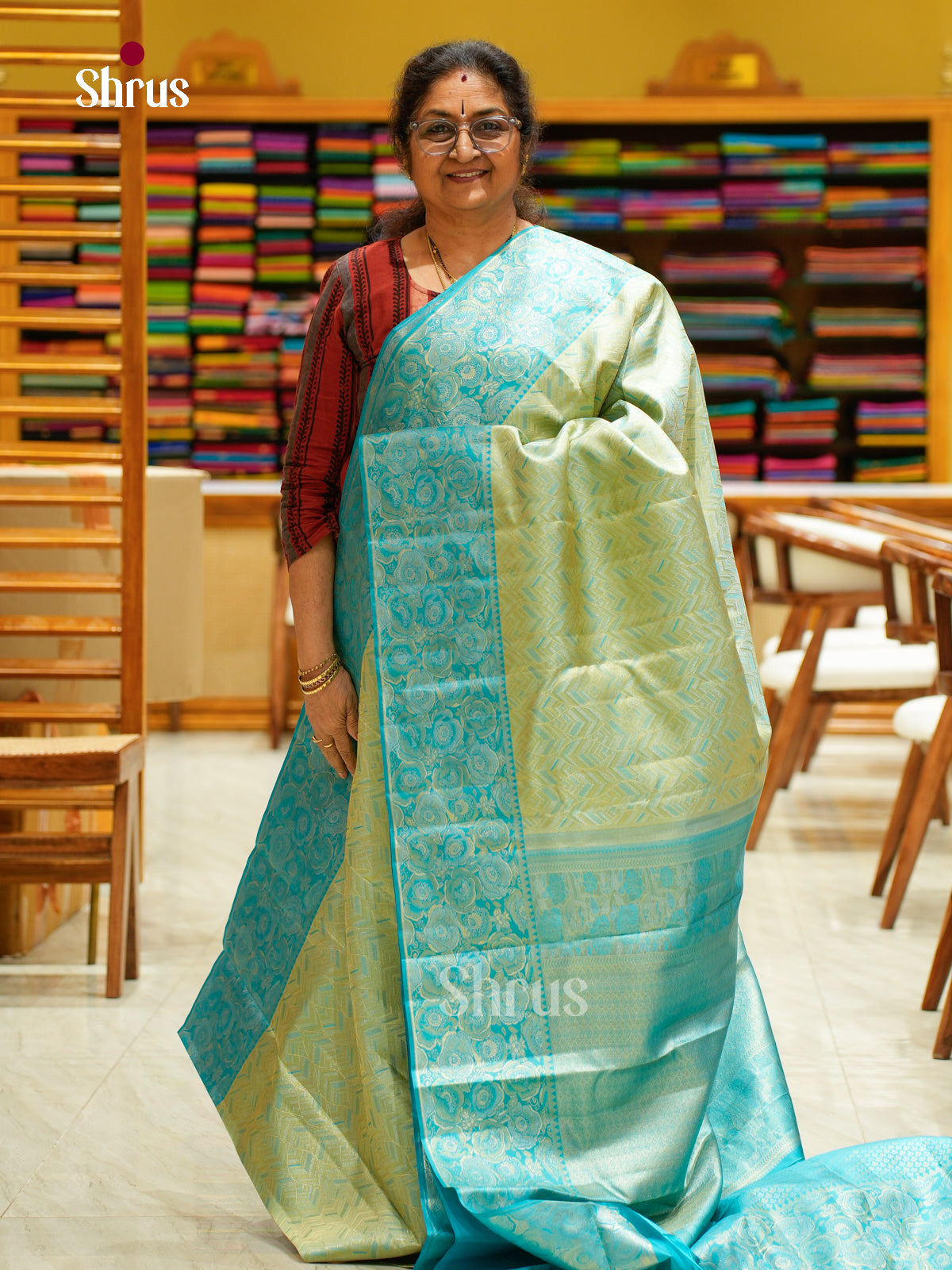 Kanchipuram silk Saree - EFS20013