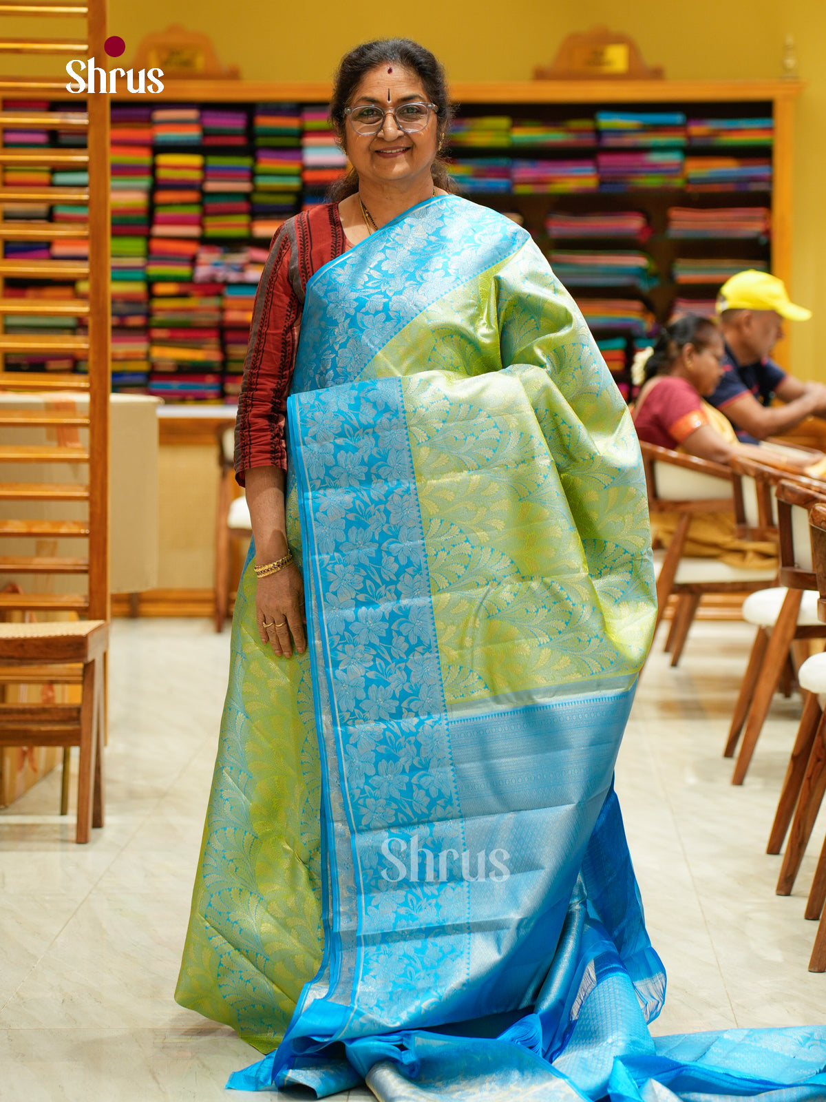 Kanchipuram silk Saree - EFS20017