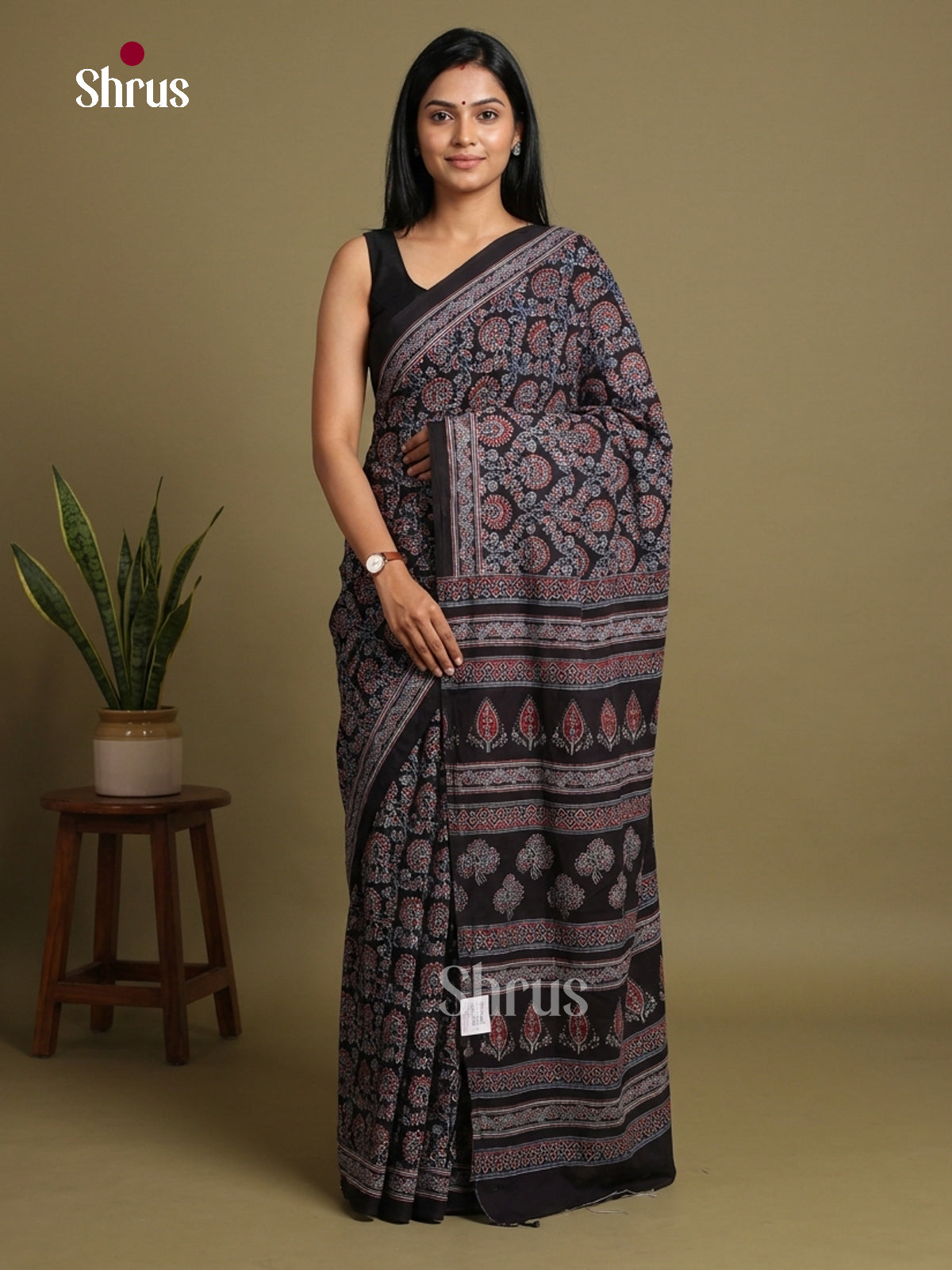 Muslin Silk Saree - EFS22144