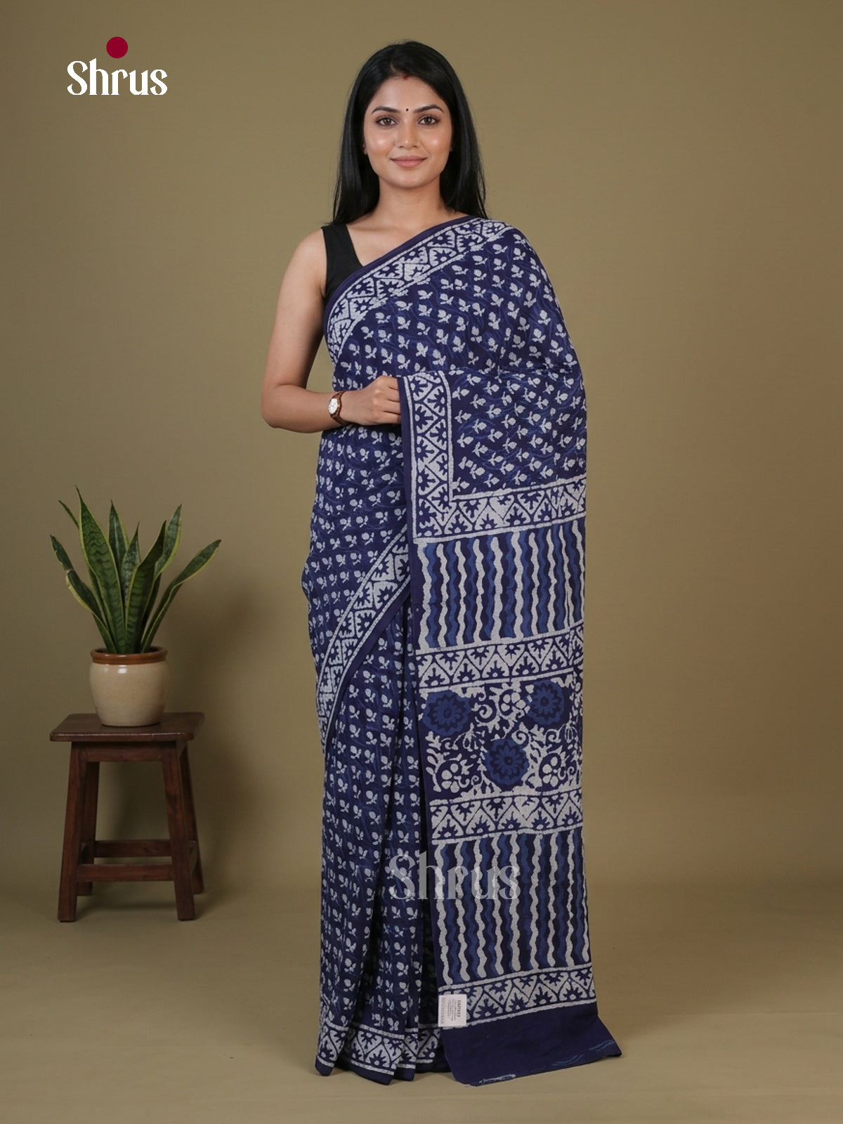 Muslin Silk Saree - EFS22175 - Shop on Shrus.com