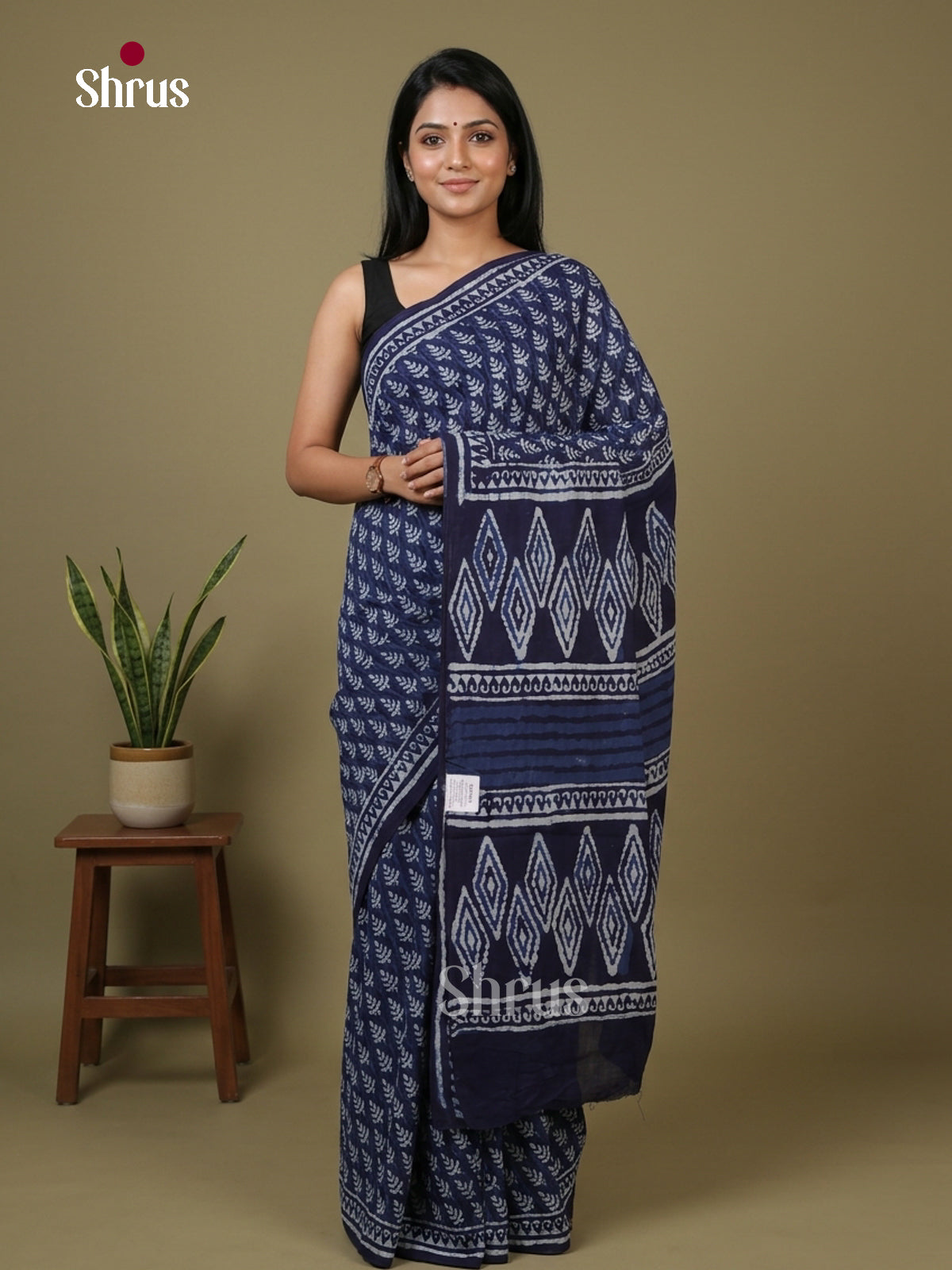 Muslin Silk Saree - EFS22187 - Shop on Shrus.com