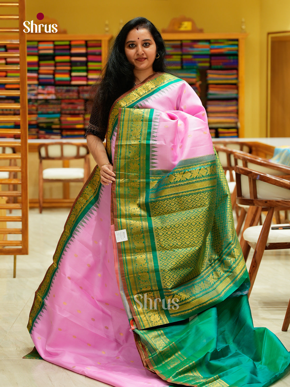 Gadwal silk Saree - EFS23299