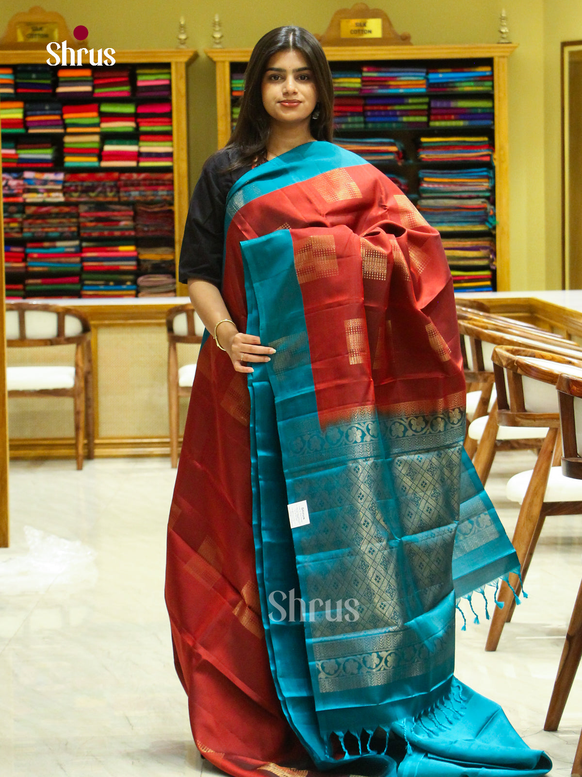 Red Soft Silk Saree with Square Buttas | Sea Green Contrast Border - Shop on Shrus.com