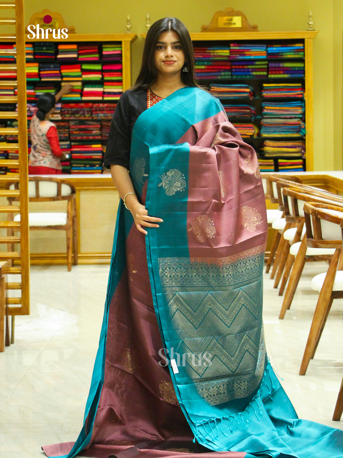 Onion Pink Halfpure Soft Silk Saree with Floral Buttas | Teal Blue Contrast Border