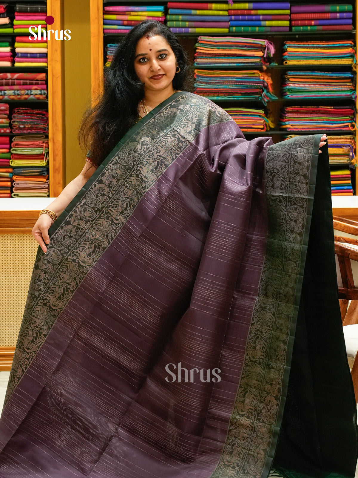 Mauve Soft Silk Saree with Lines | Dark Green Contrast Border - Shop on Shrus.com
