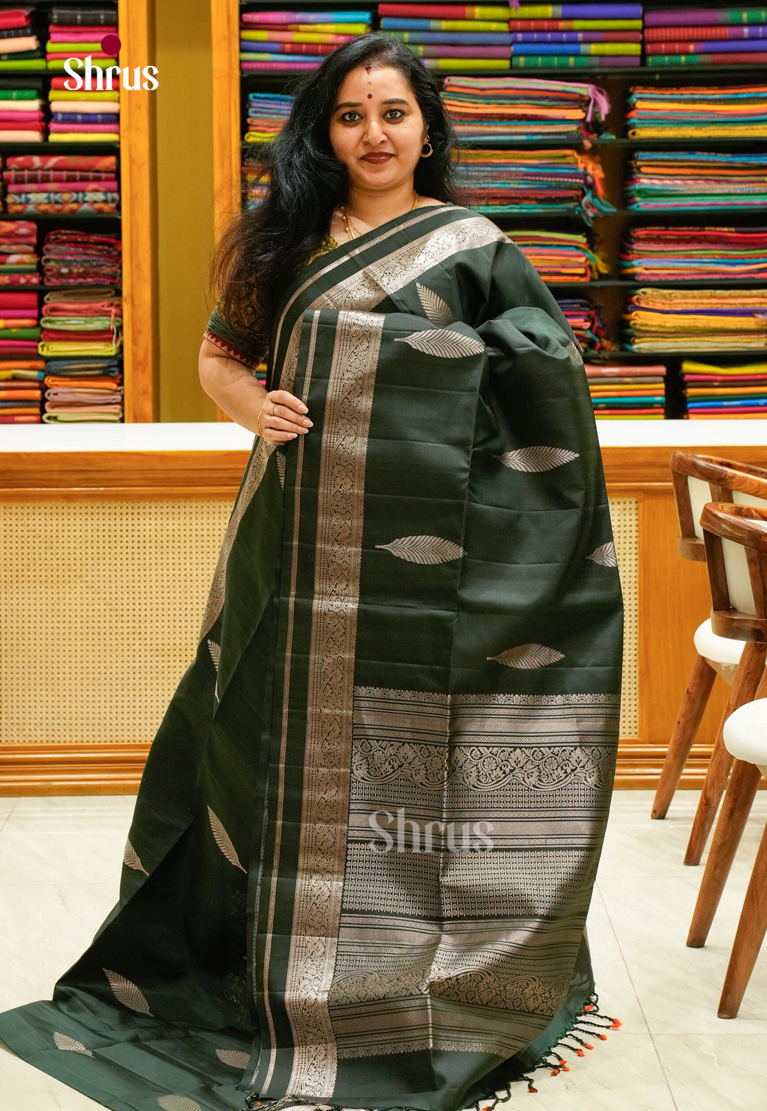 Dark Green Soft Silk Saree with Leaf Buttas - Shop on Shrus.com