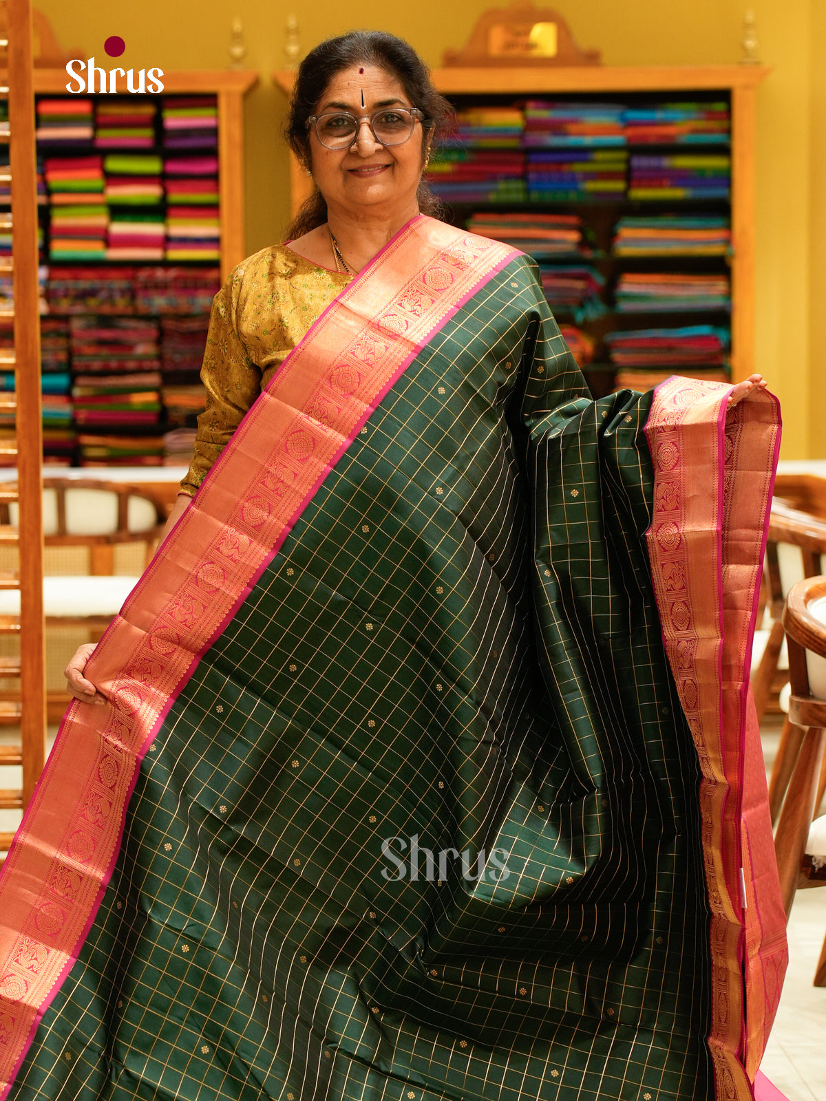 Kanchipuram silk Saree - EFS27036 - Shop on Shrus.com