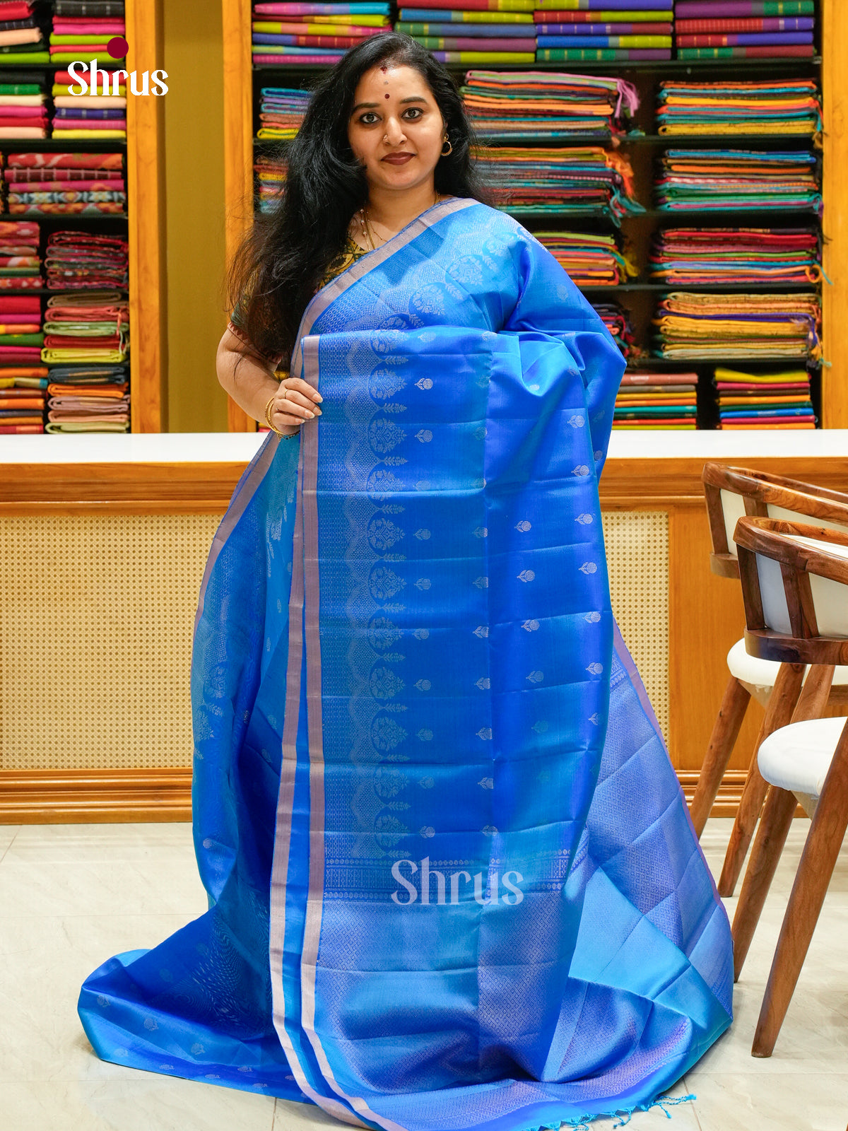 Dual Tone Blue Soft Silk Saree with Floral Buttas