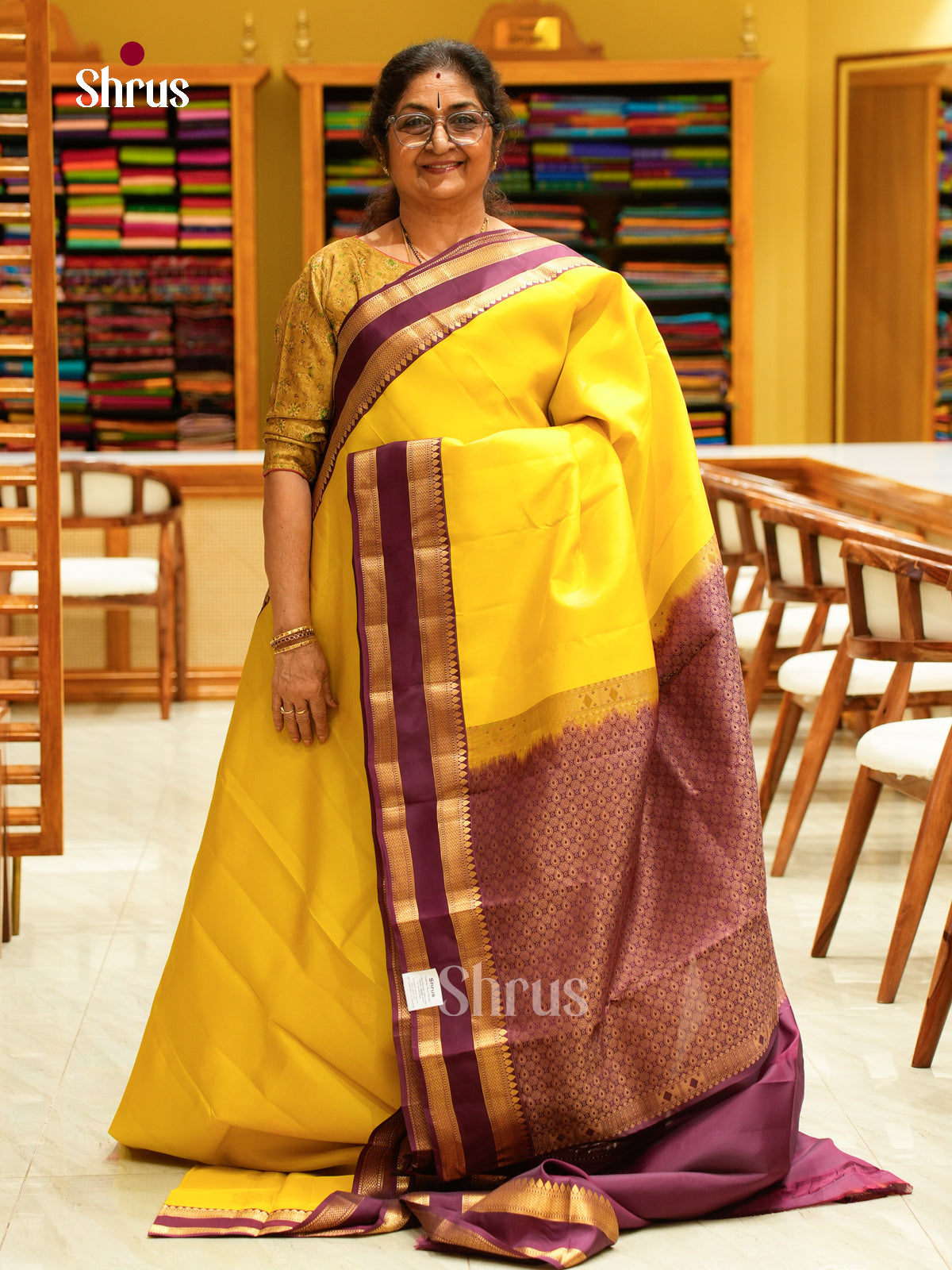 Kanchipuram silk Saree - EFS27108 - Shop on Shrus.com