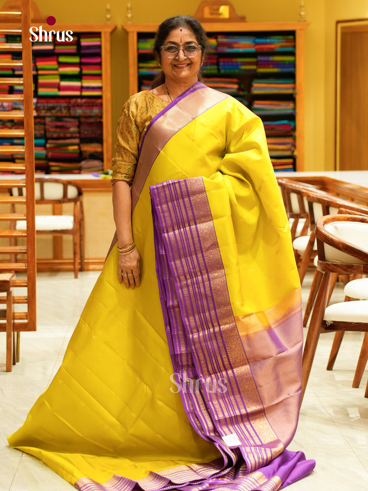 Kanchipuram silk Saree - EFS27112 - Shop on Shrus.com