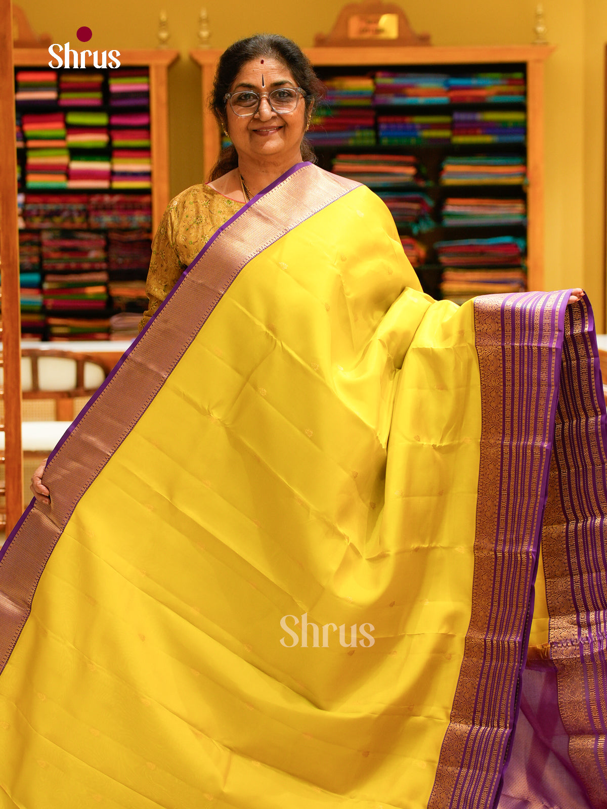 Kanchipuram silk Saree - EFS27112 - Shop on Shrus.com