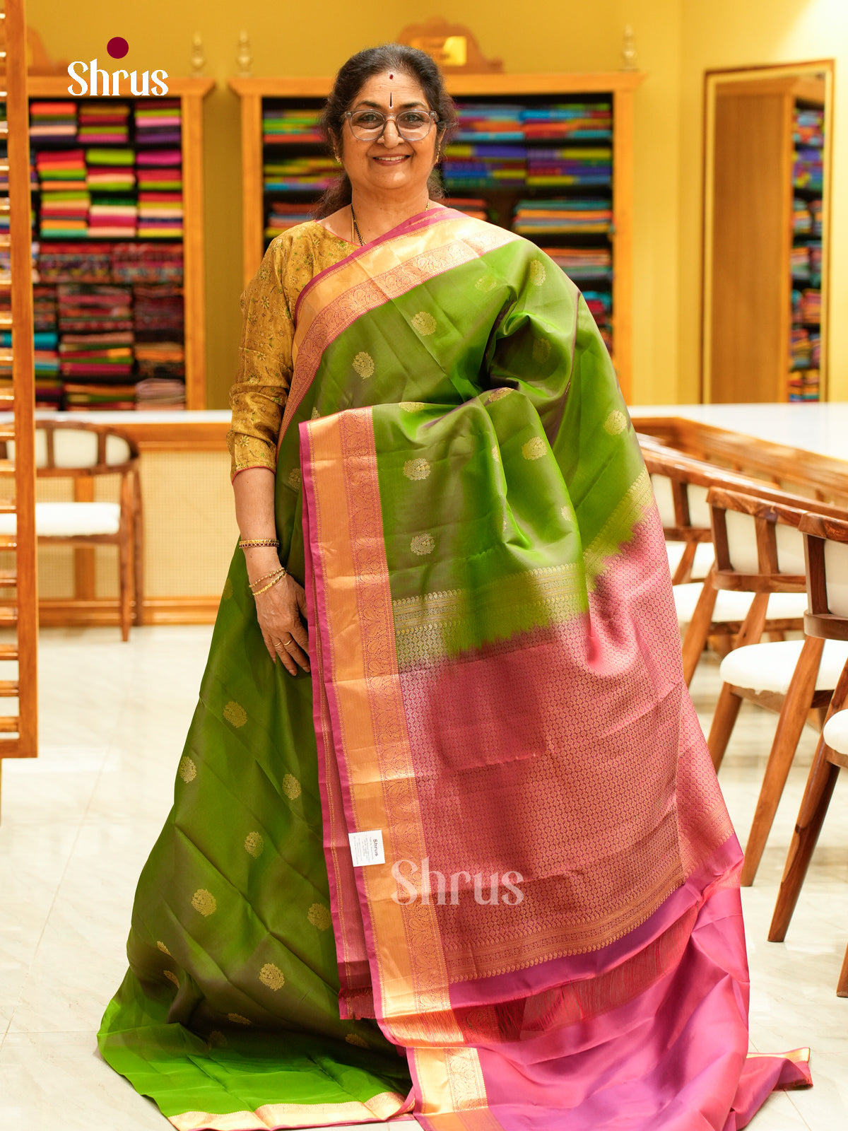 Kanchipuram silk Saree - EFS27115 - Shop on Shrus.com