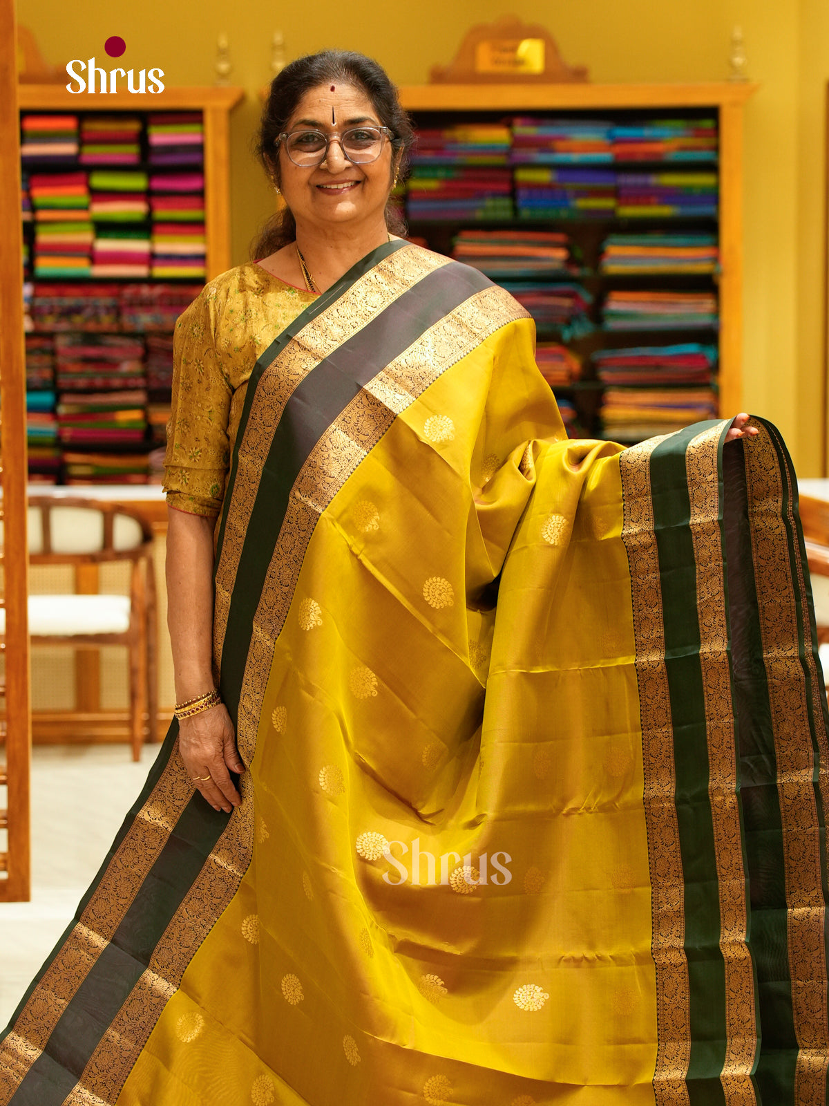 Kanchipuram silk Saree - EFS27121 - Shop on Shrus.com