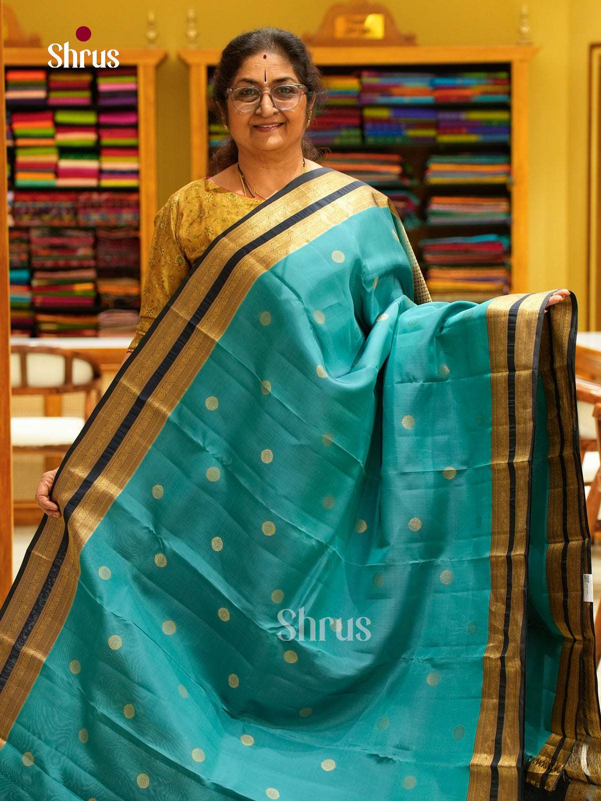 Kanchipuram silk Saree - EFS27124 - Shop on Shrus.com