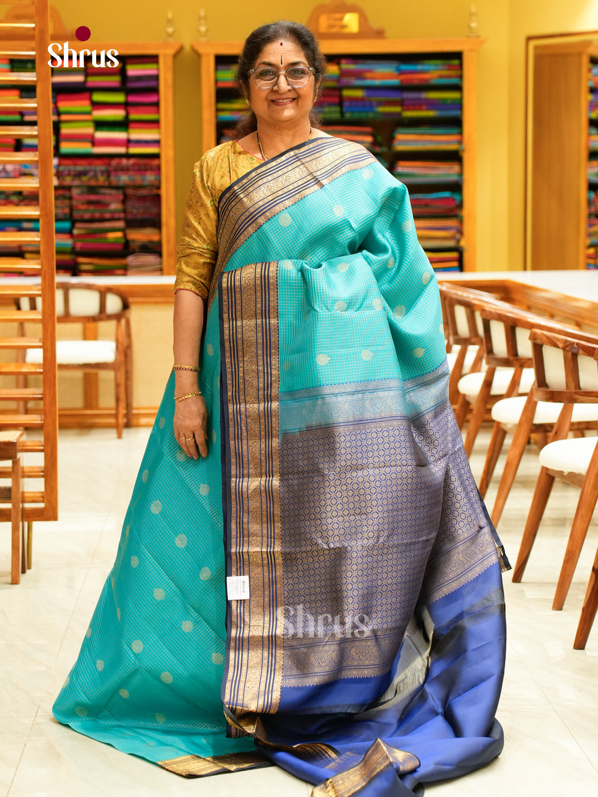 Kanchipuram silk Saree - EFS27132 - Shop on Shrus.com