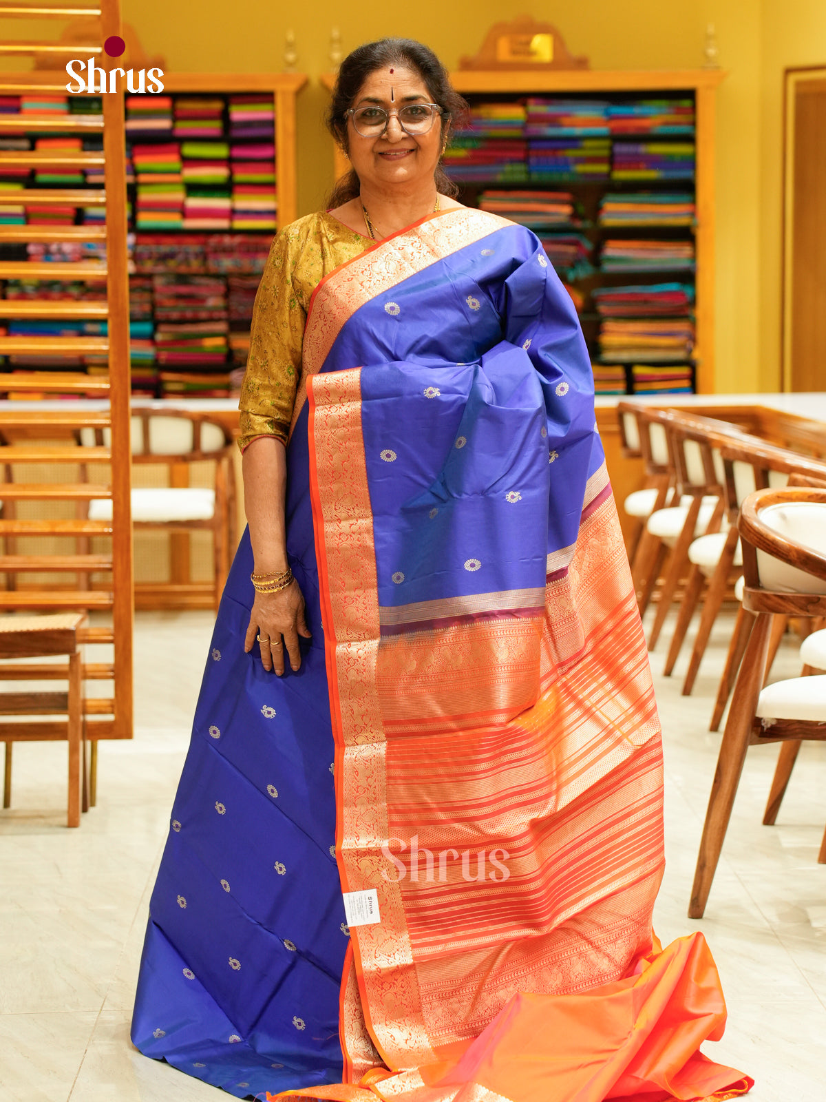 Kanchipuram silk Saree - EFS27170 - Shop on Shrus.com