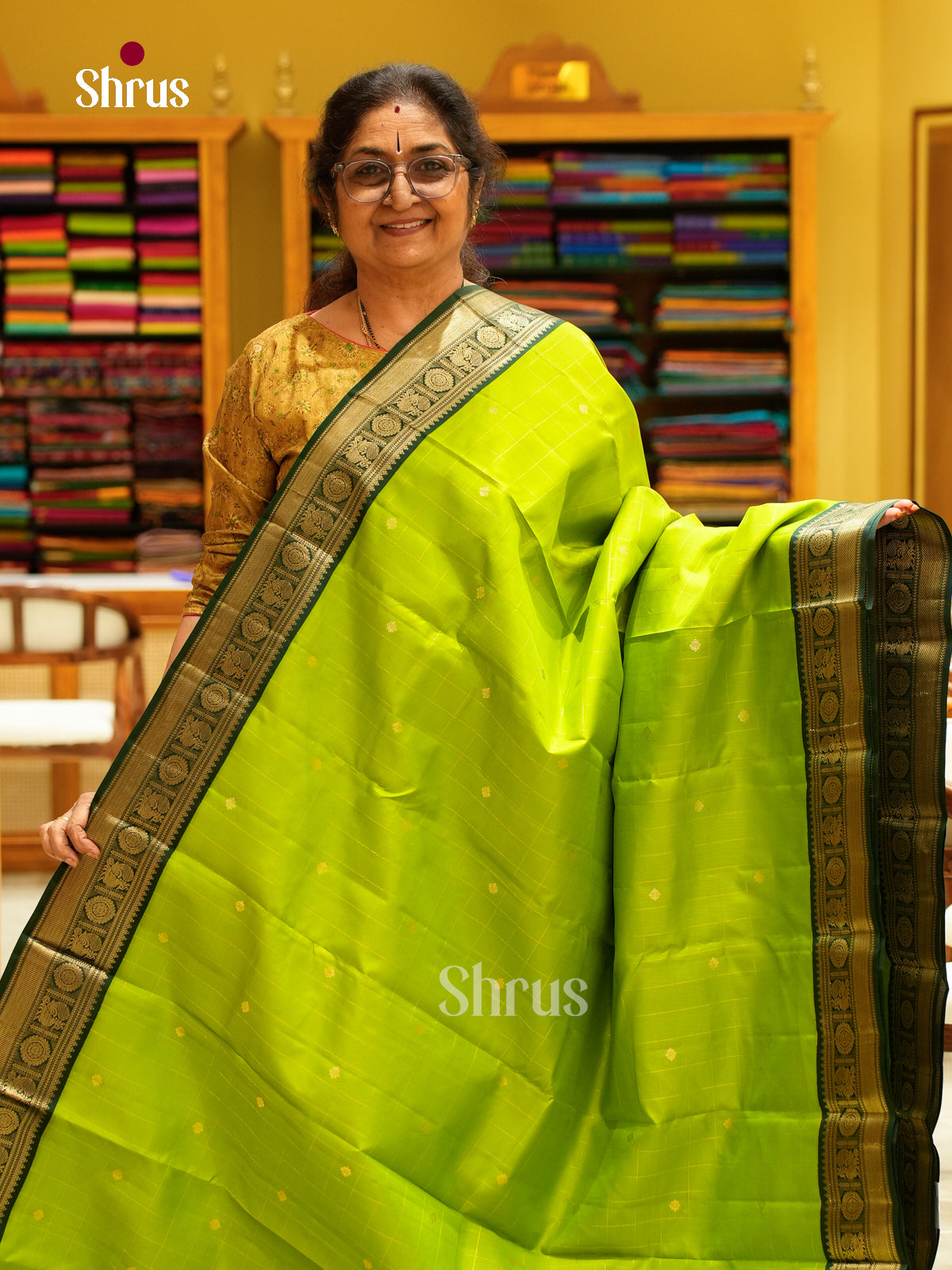 Kanchipuram silk Saree - EFS27179 - Shop on Shrus.com