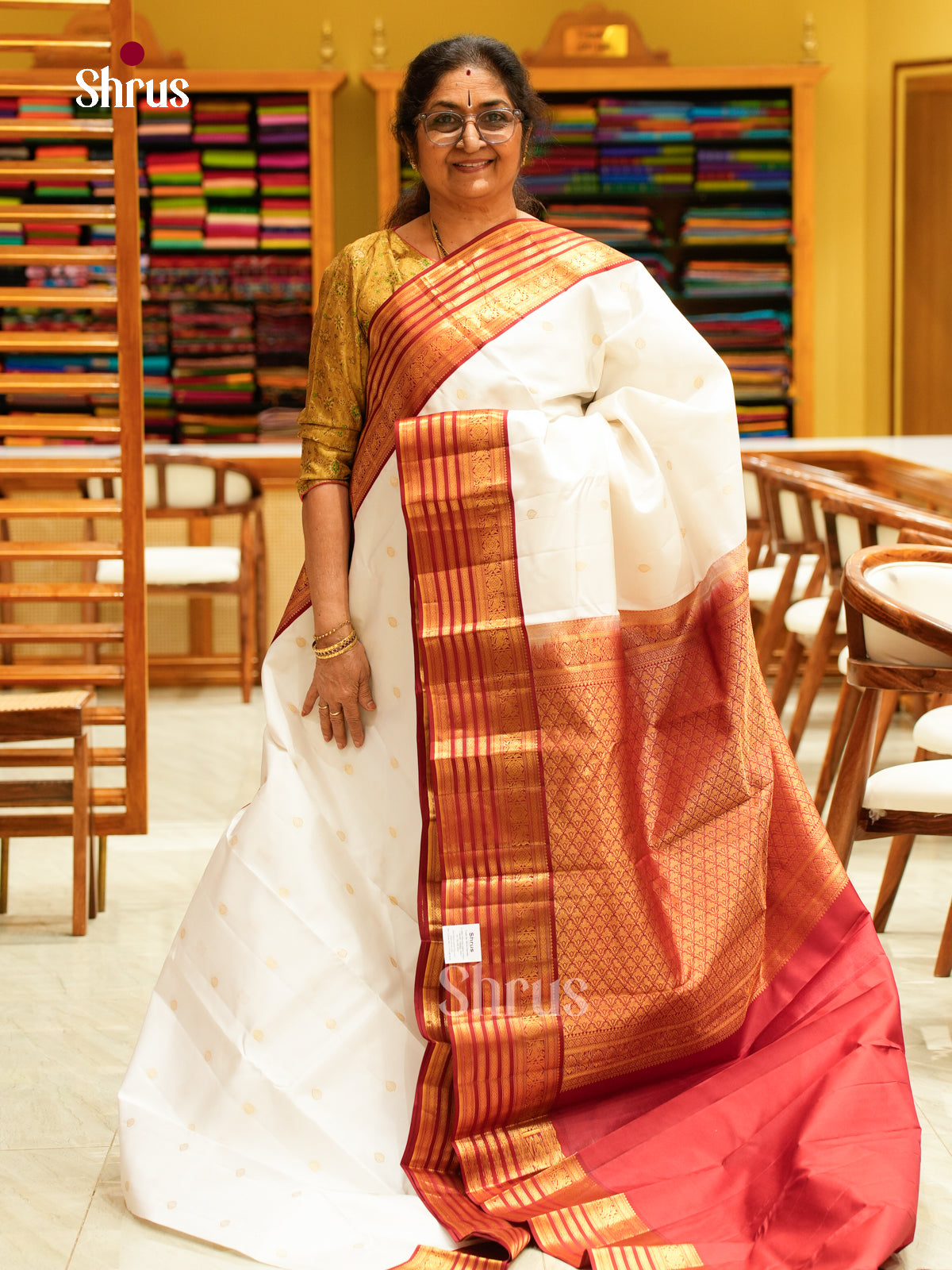 Kanchipuram silk Saree - EFS27203