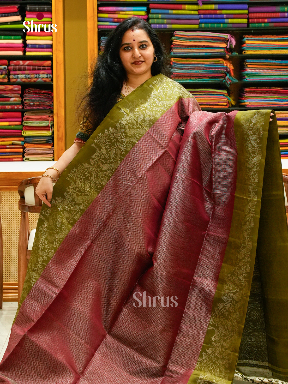 Green Soft Silk Saree with Zigzag Buttas | Magenta Self Border