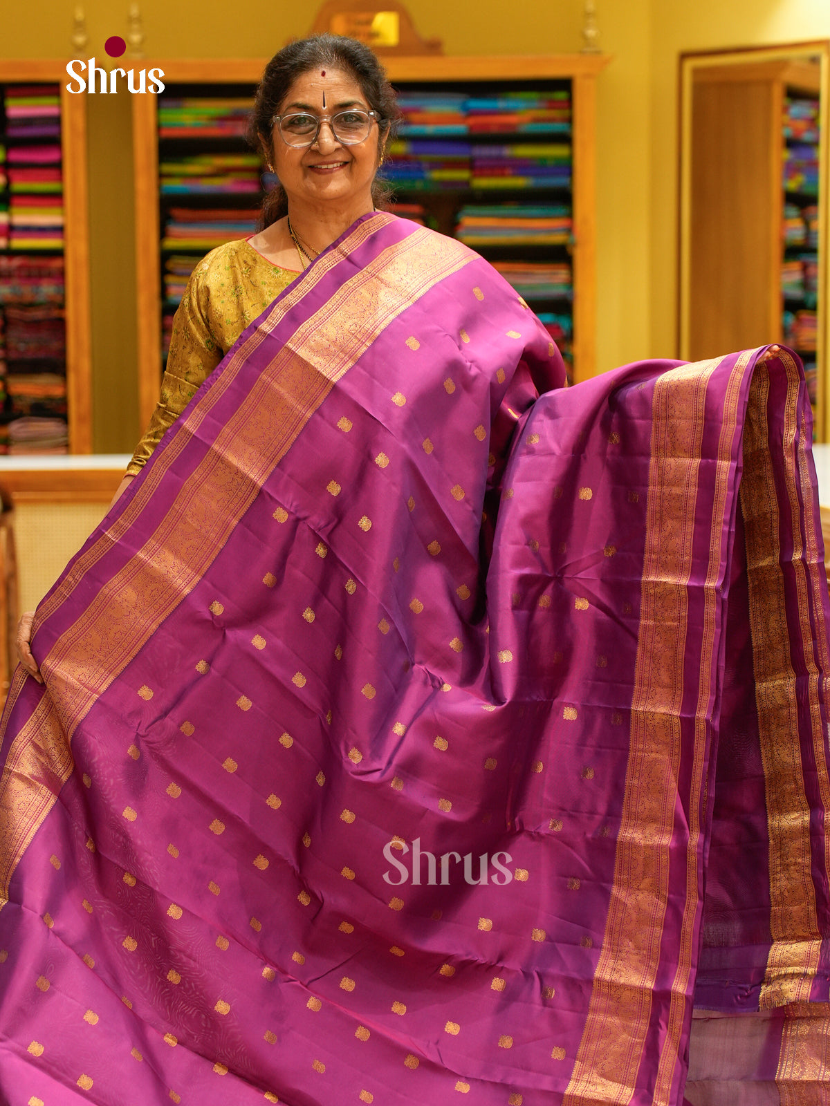 Kanchipuram silk Saree - EFS27251 - Shop on Shrus.com