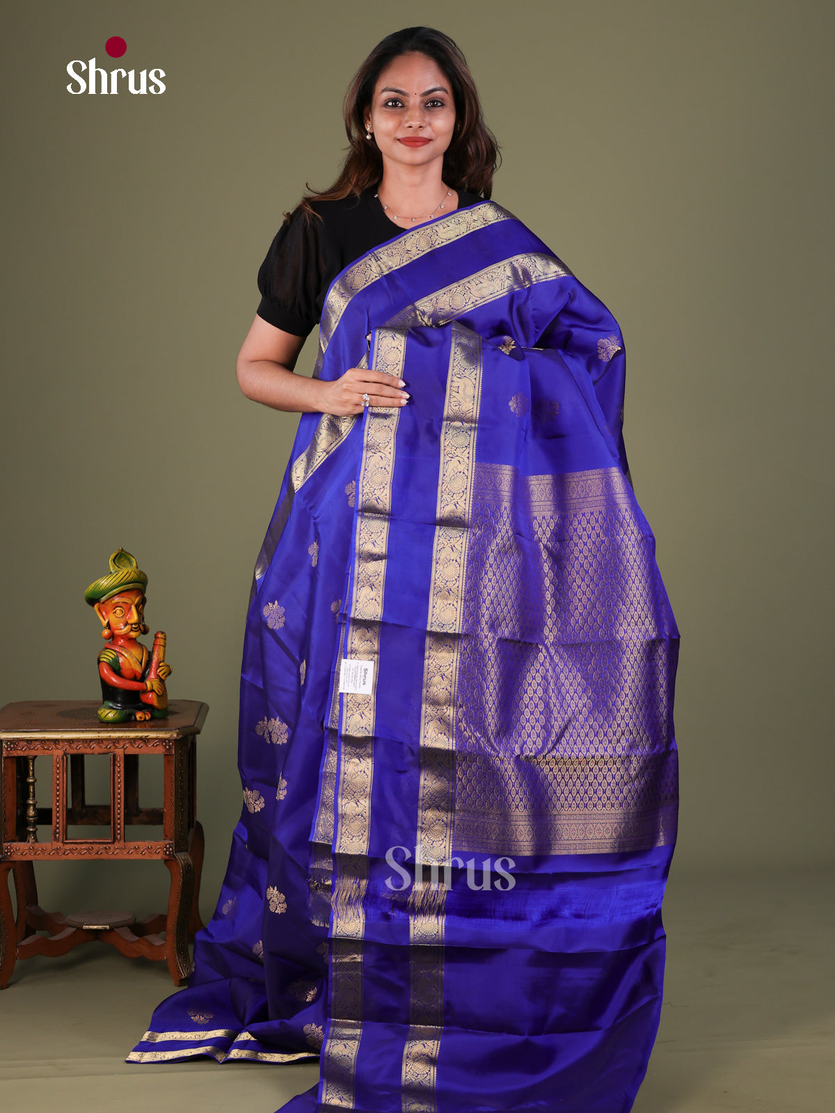 Kanchipuram silk Saree - EFS27255 - Shop on Shrus.com