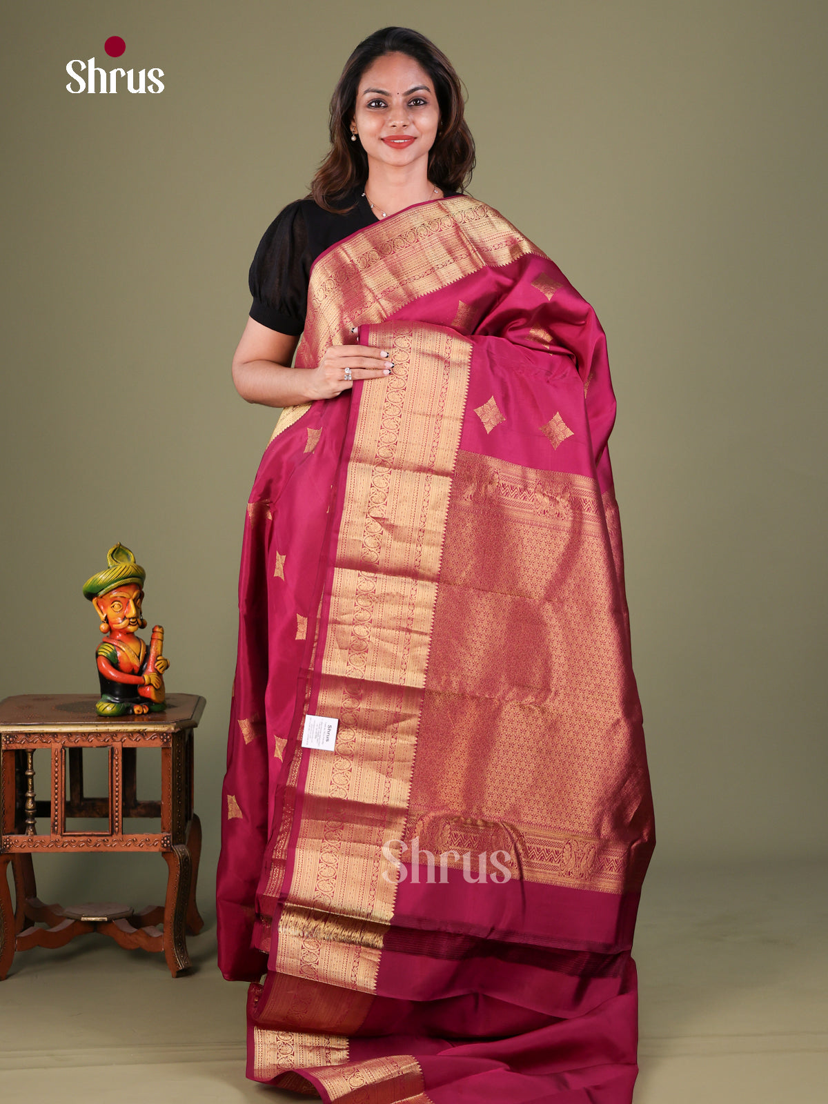 Kanchipuram silk Saree - EFS27260 - Shop on Shrus.com