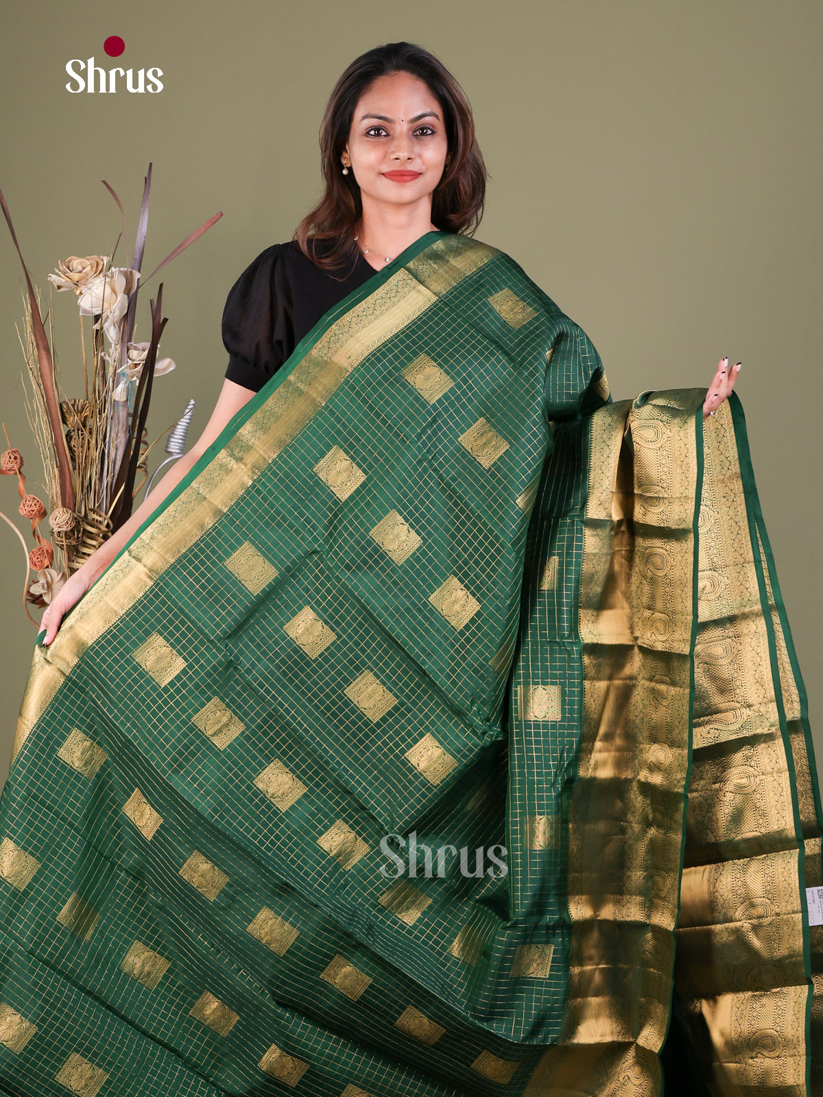 EFS27264 -  Kanchipuram Silk Saree