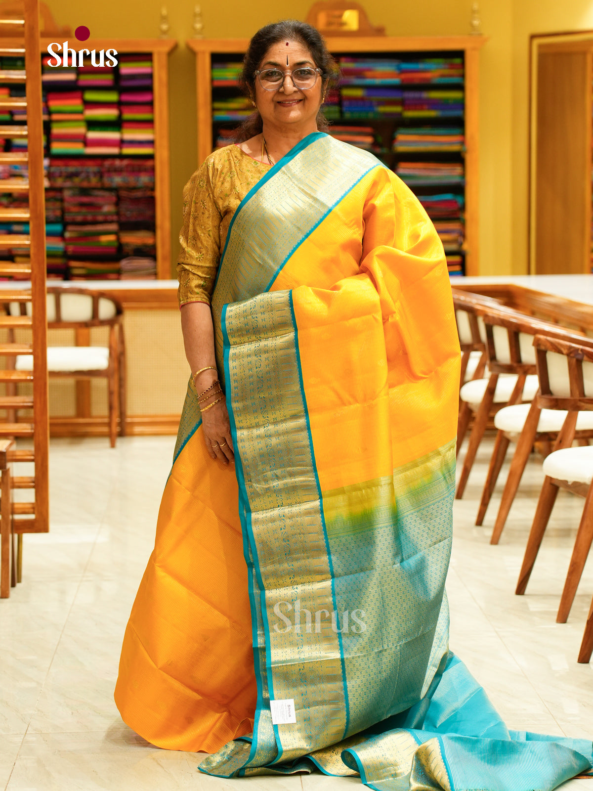 Kanchipuram silk Saree - EFS27276 - Shop on Shrus.com