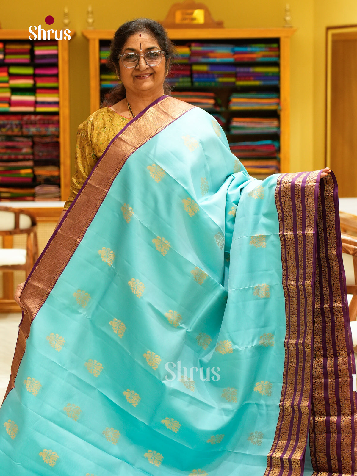 Blue Kanchipuram Silk Saree with Floral Buttas | Wine Contrast Border — EFS27291 - Shop on Shrus.com