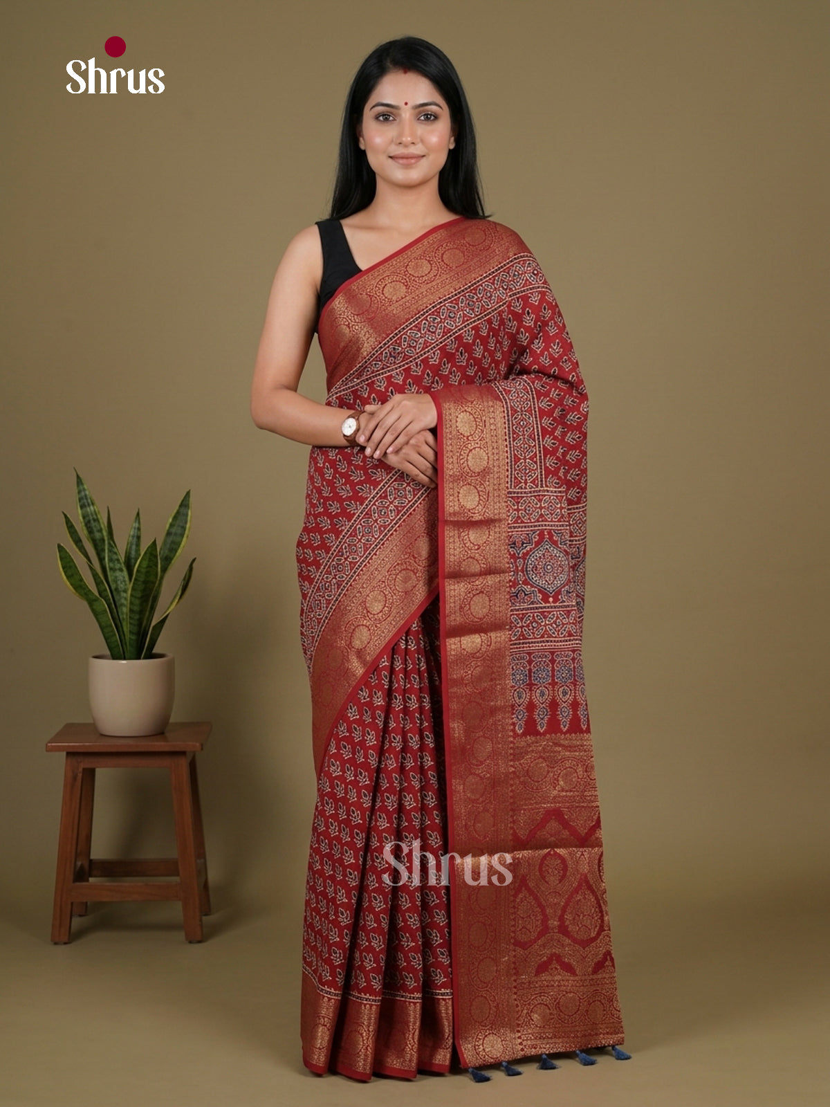 Modal Silk Saree - EFS27415