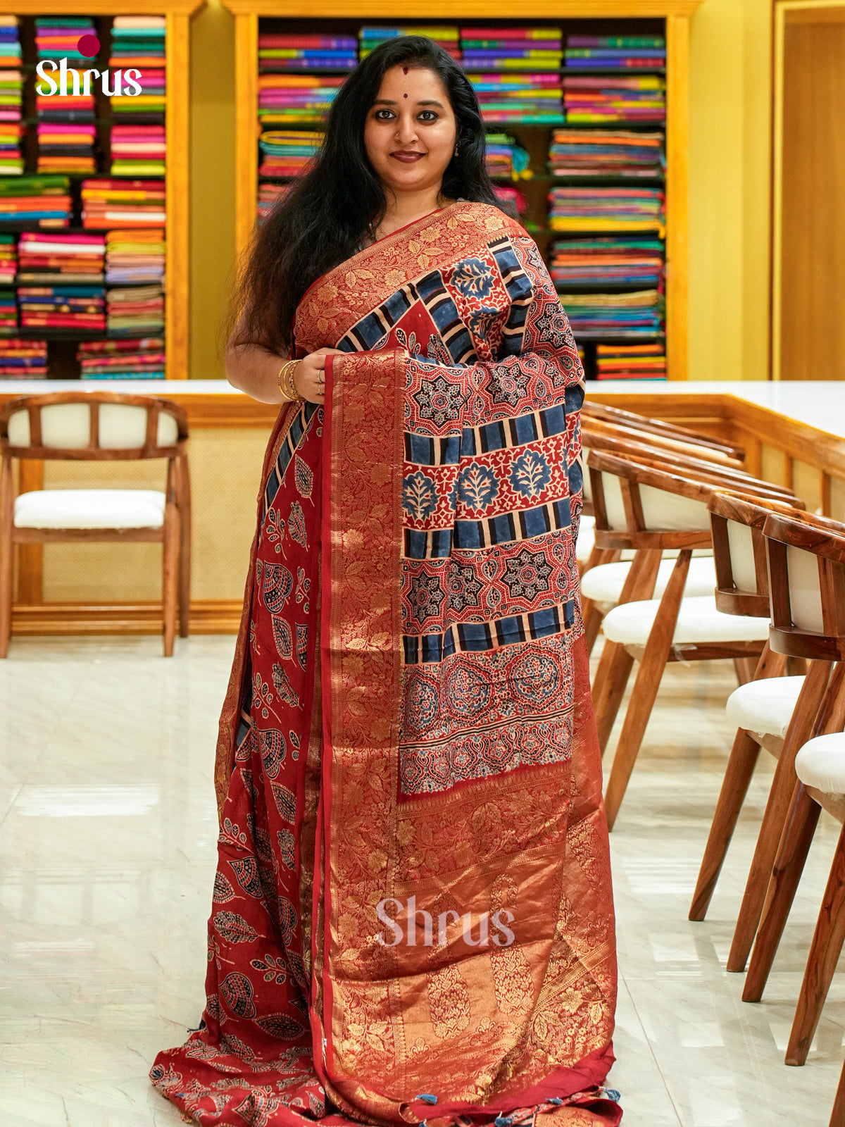 Modal Silk Saree - EFS27417