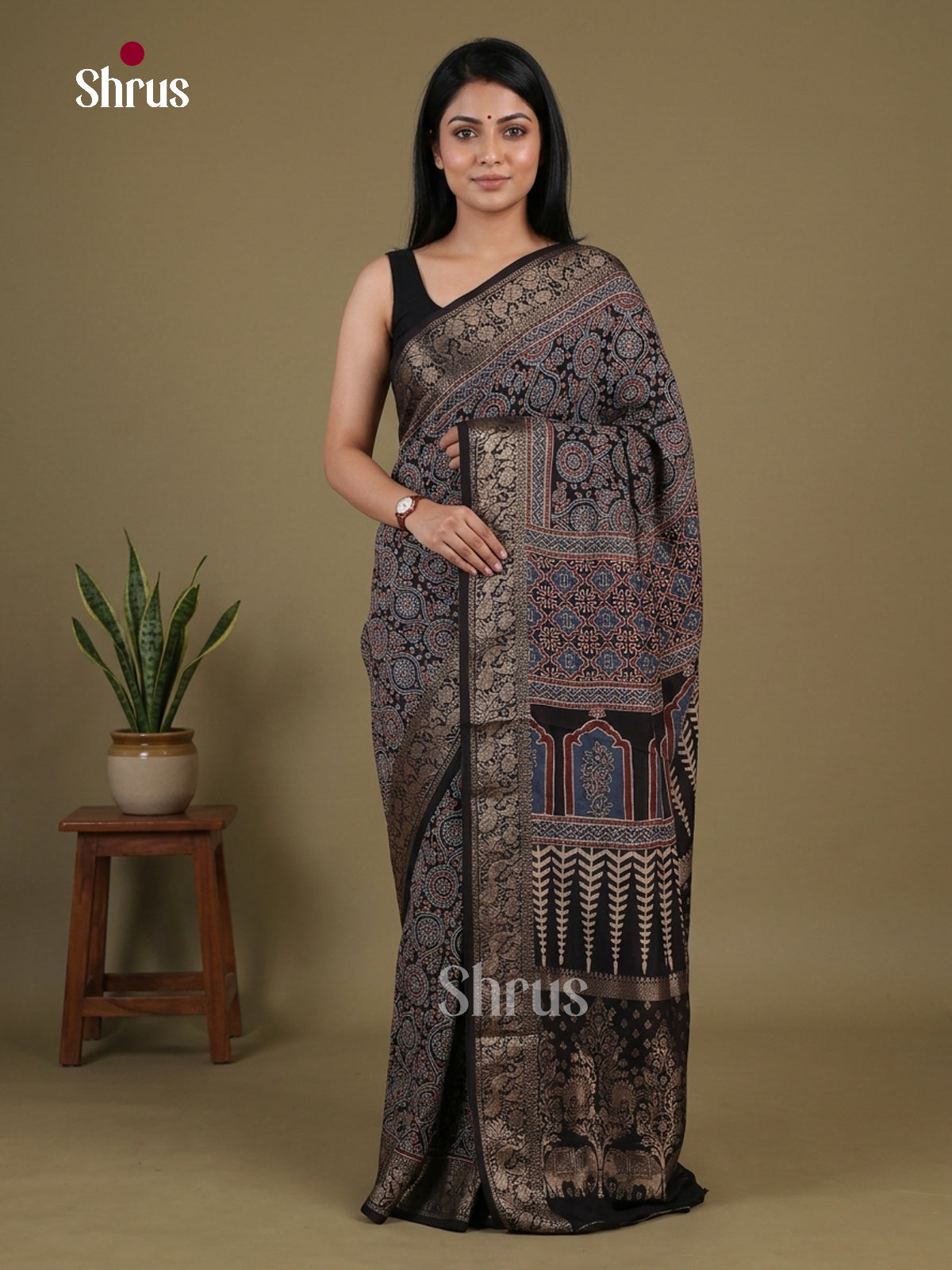 Modal Silk Saree - EFS27431