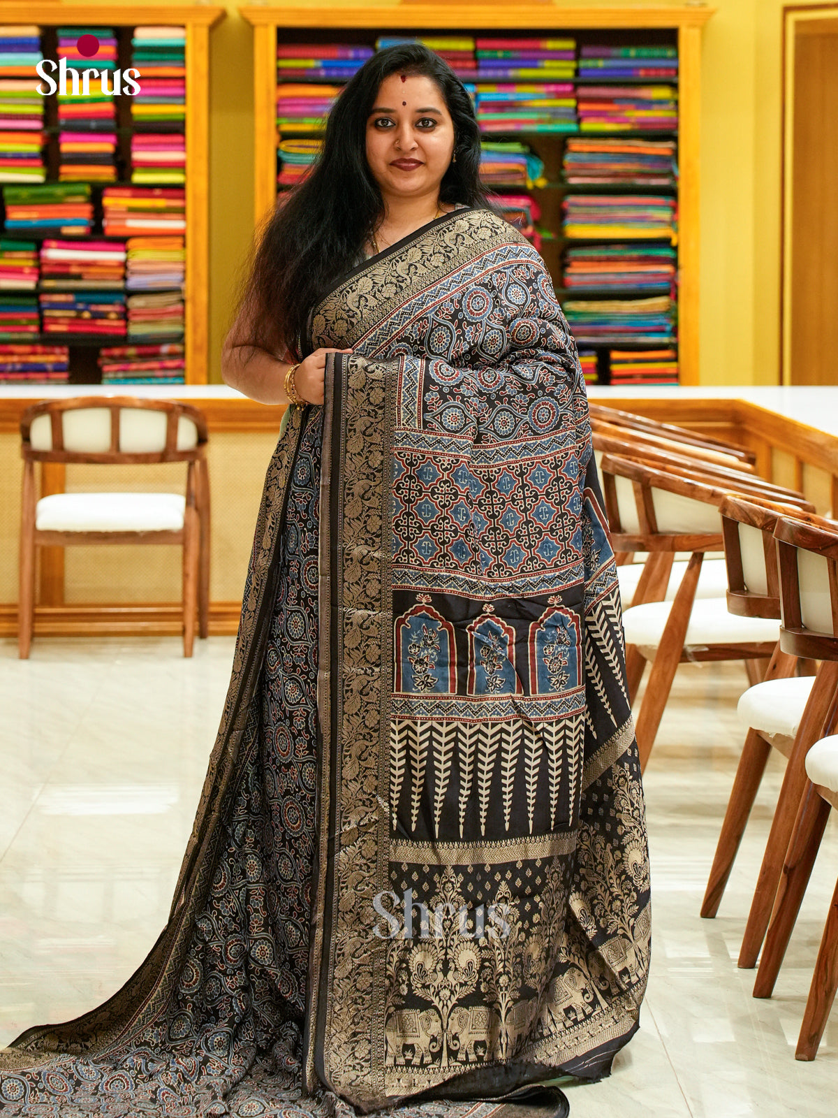 Modal Silk Saree - EFS27435