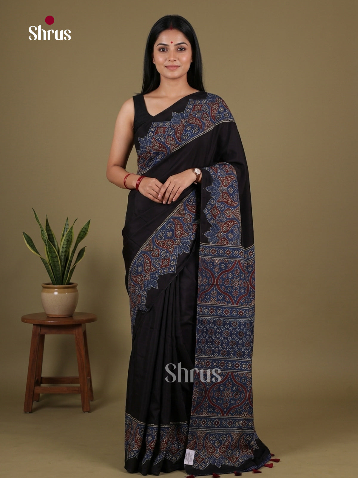 Modal Silk Saree - EFS27467