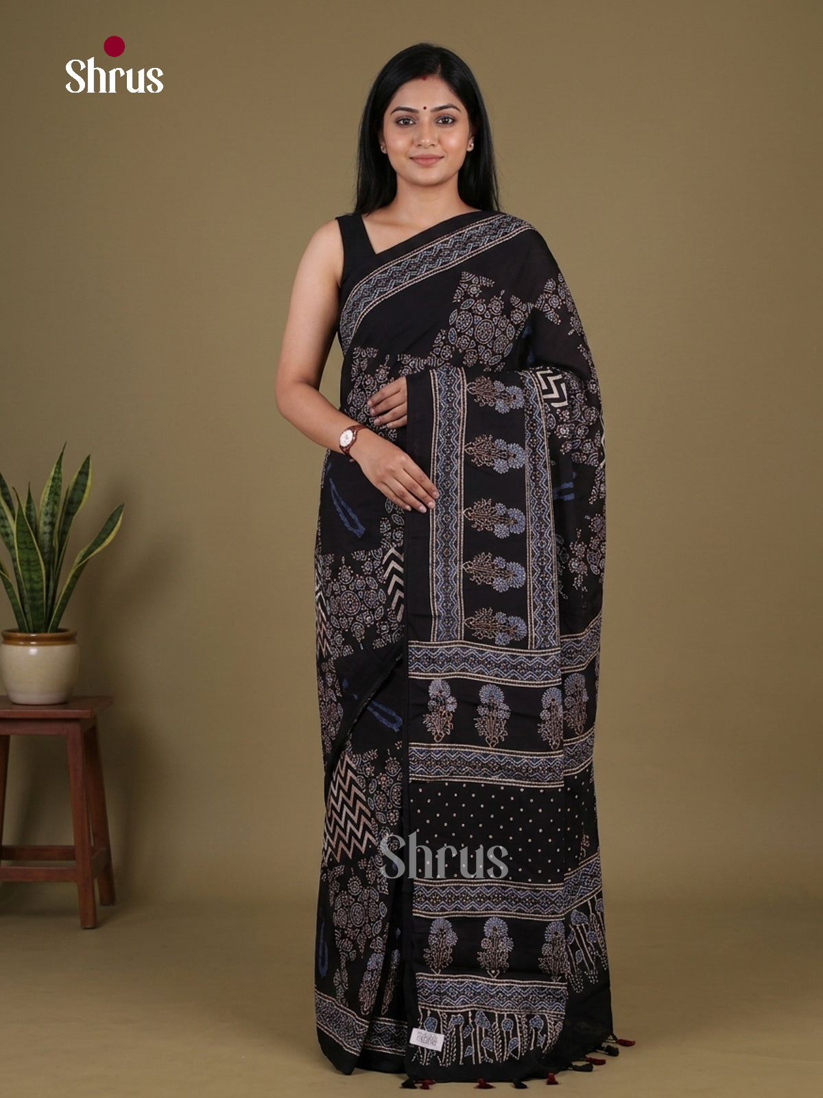 Modal Silk Saree - EFS27474